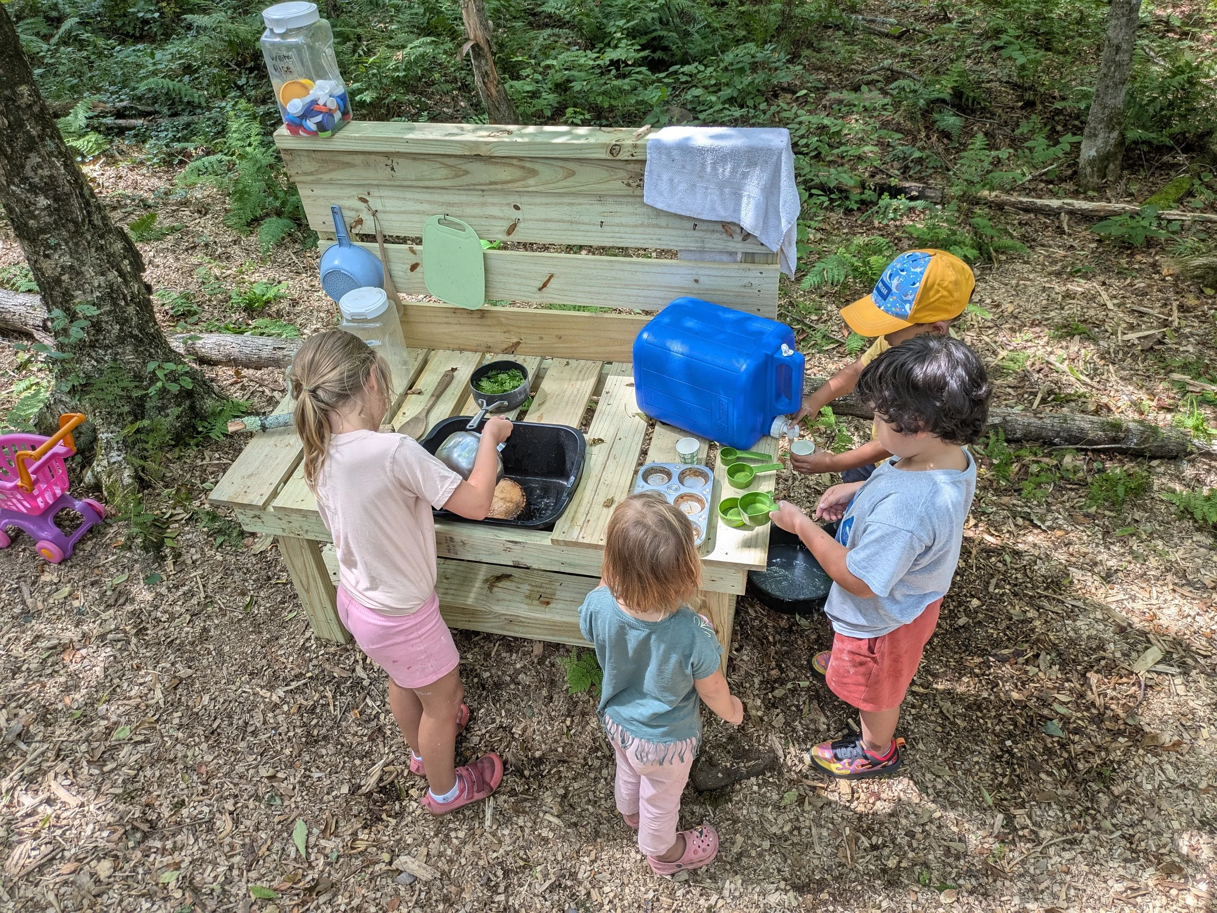 mud kitchen.jpg