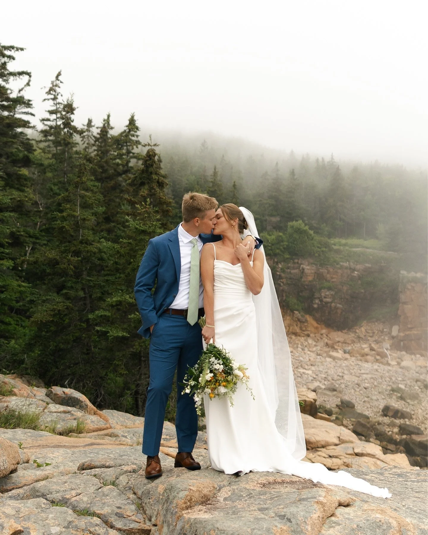 A week ago today the sweetest couple, Lily and Lincoln, got married in Acadia National Park and brought us along with them to capture it all 🌲💌

Still trying to find the words for this experience and the beauty that surrounded us. All I know is 15 