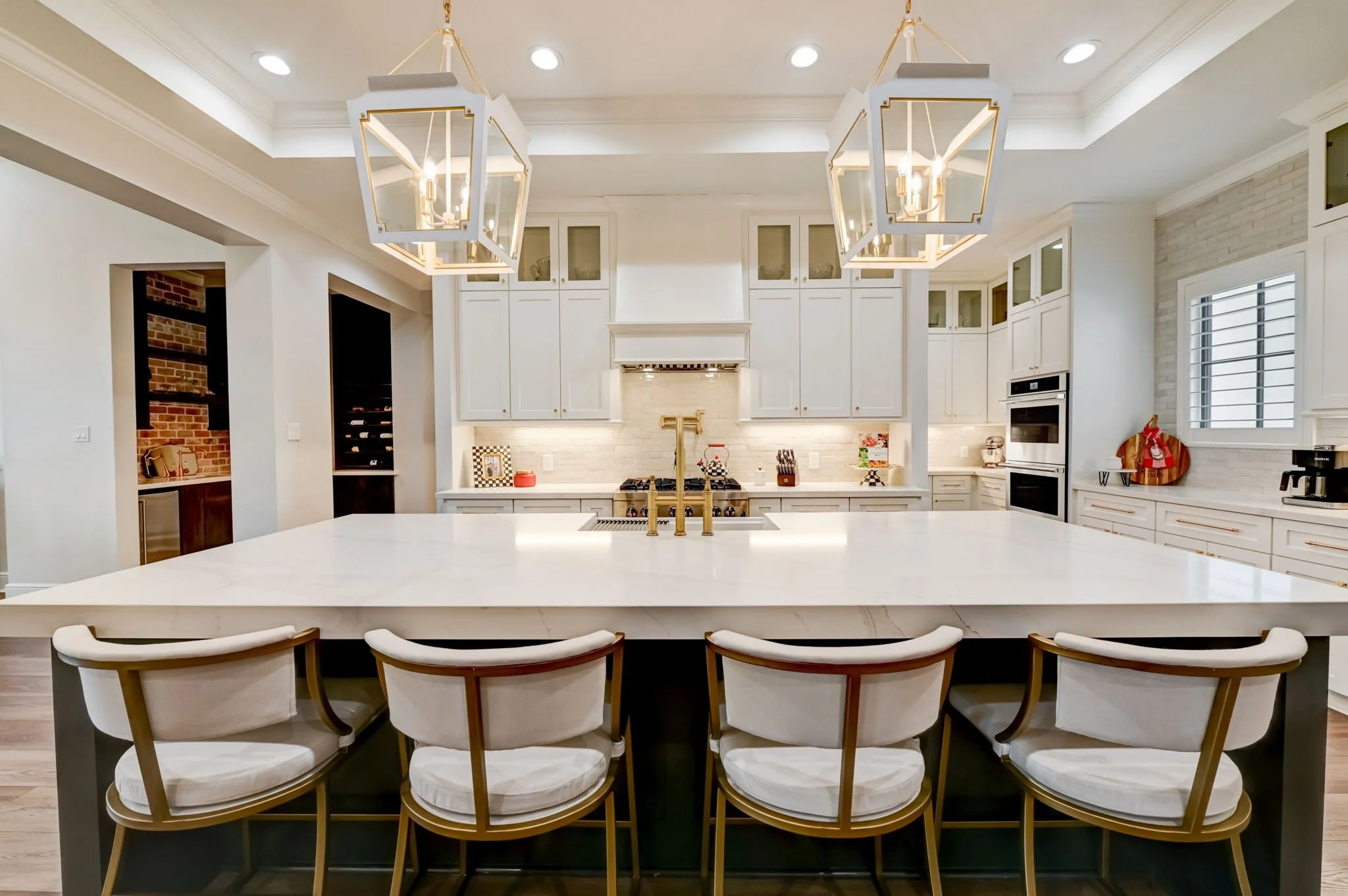 akitchen2.jpg