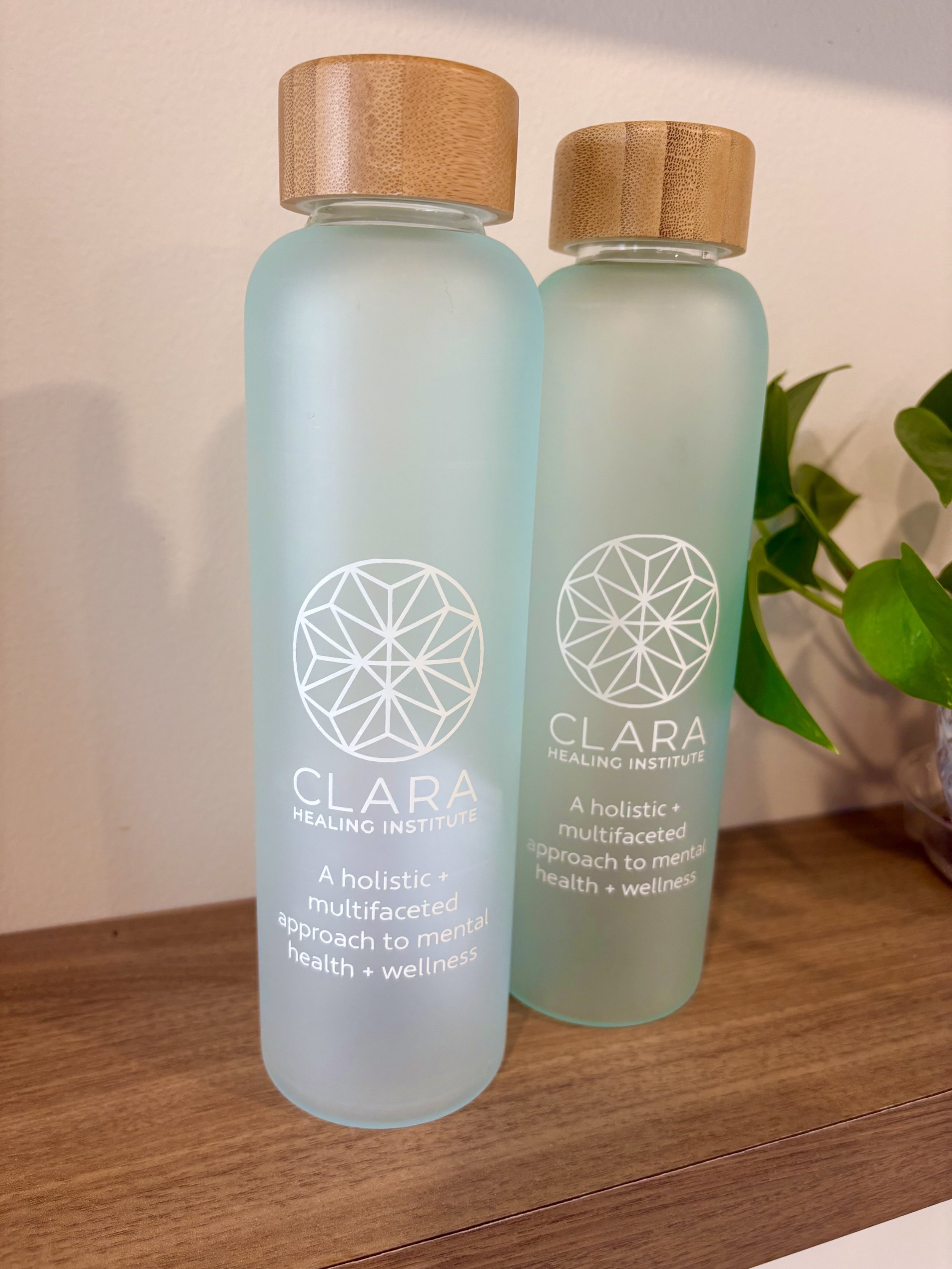 CLARA Water Bottle