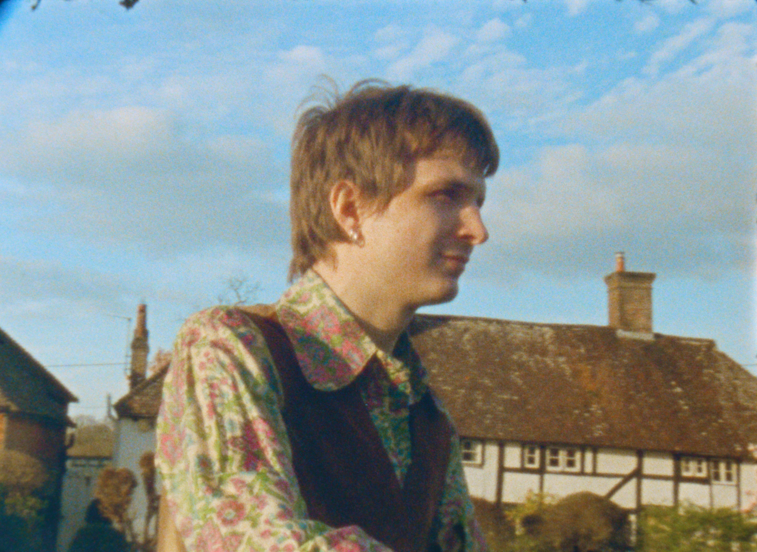 OUTER E13 ORIGINAL.00_00_01_04.Still048.png