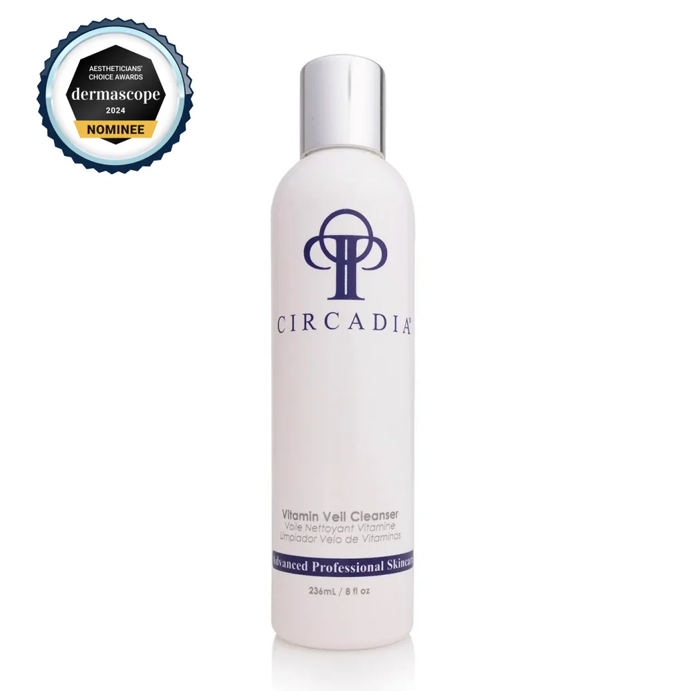 VITAMIN_VEIL_CLEANSER_09d7bd6e-90e6-44d2-81b3-97701094d150.png.webp