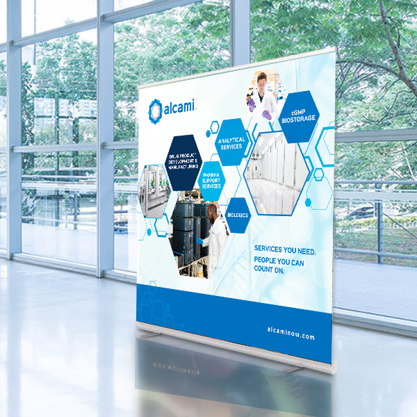 Large tradeshow backdrop.