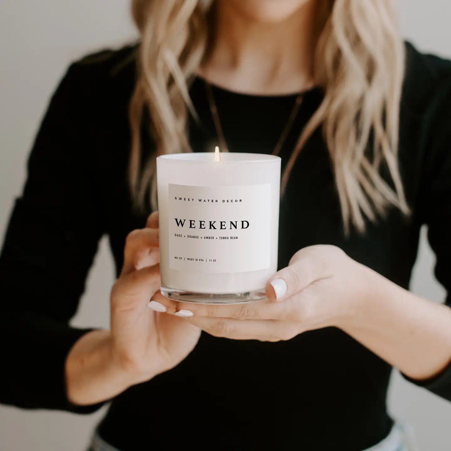 Weekend 11 oz Soy Candle 3.jpeg
