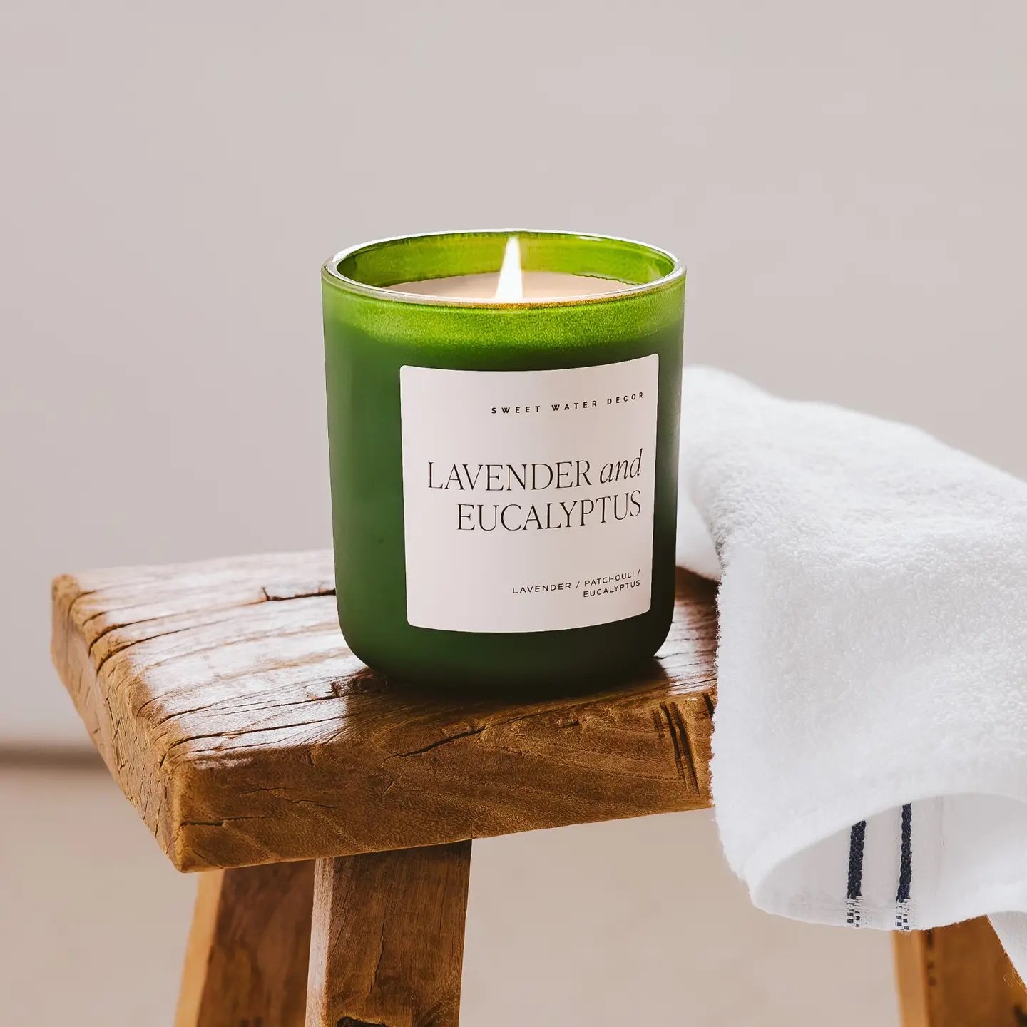 Lavender & Eucalyptus 15 oz Soy Candle