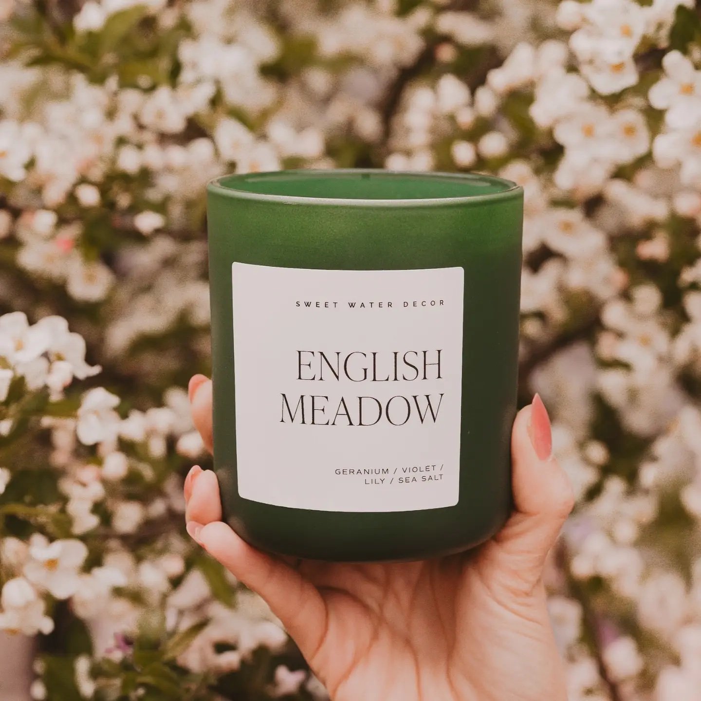 English Meadow 15 oz Soy Candle, Matte Jar.jpeg