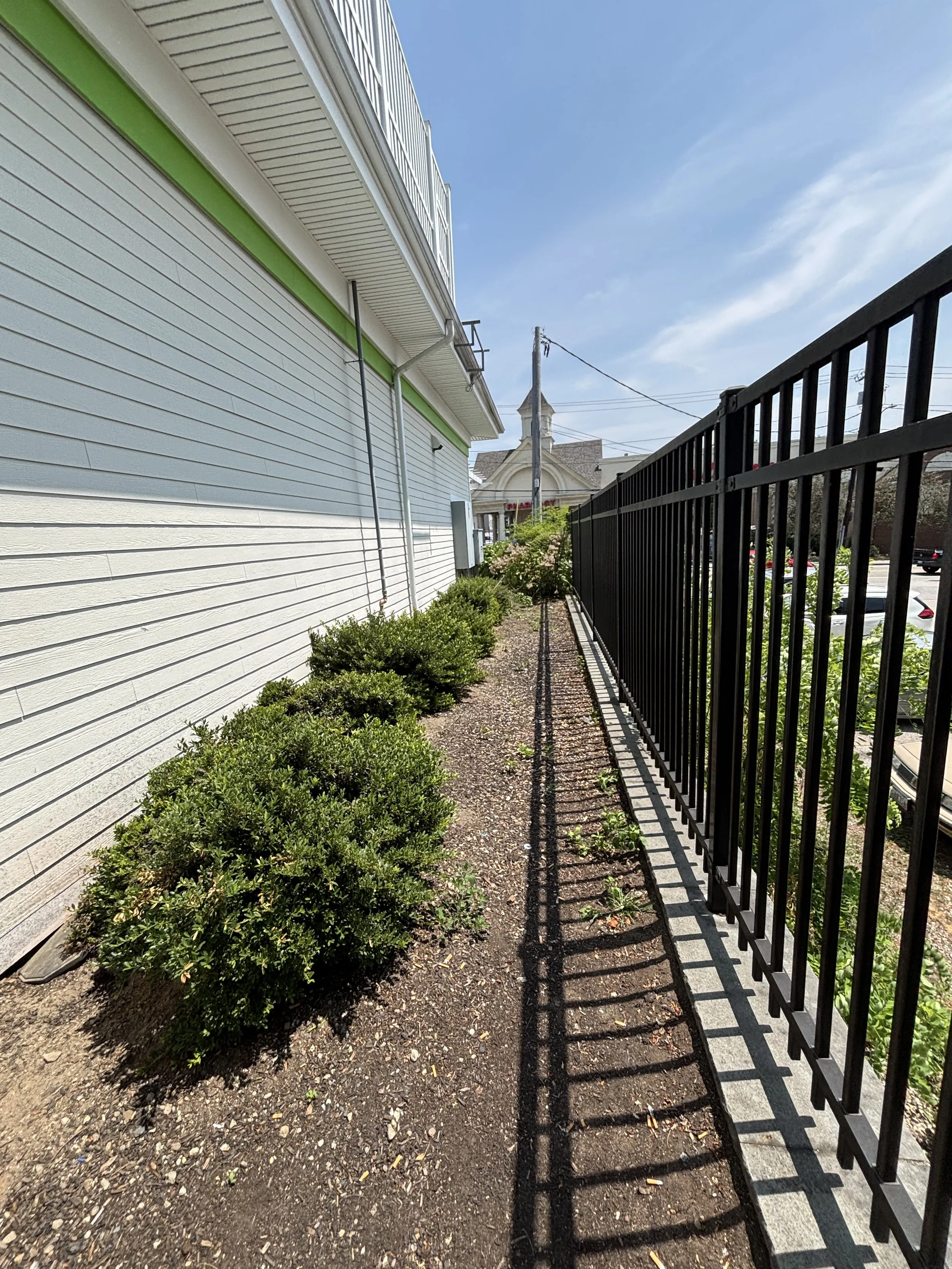 Weekly Commercial Maintenance in Rhode Island