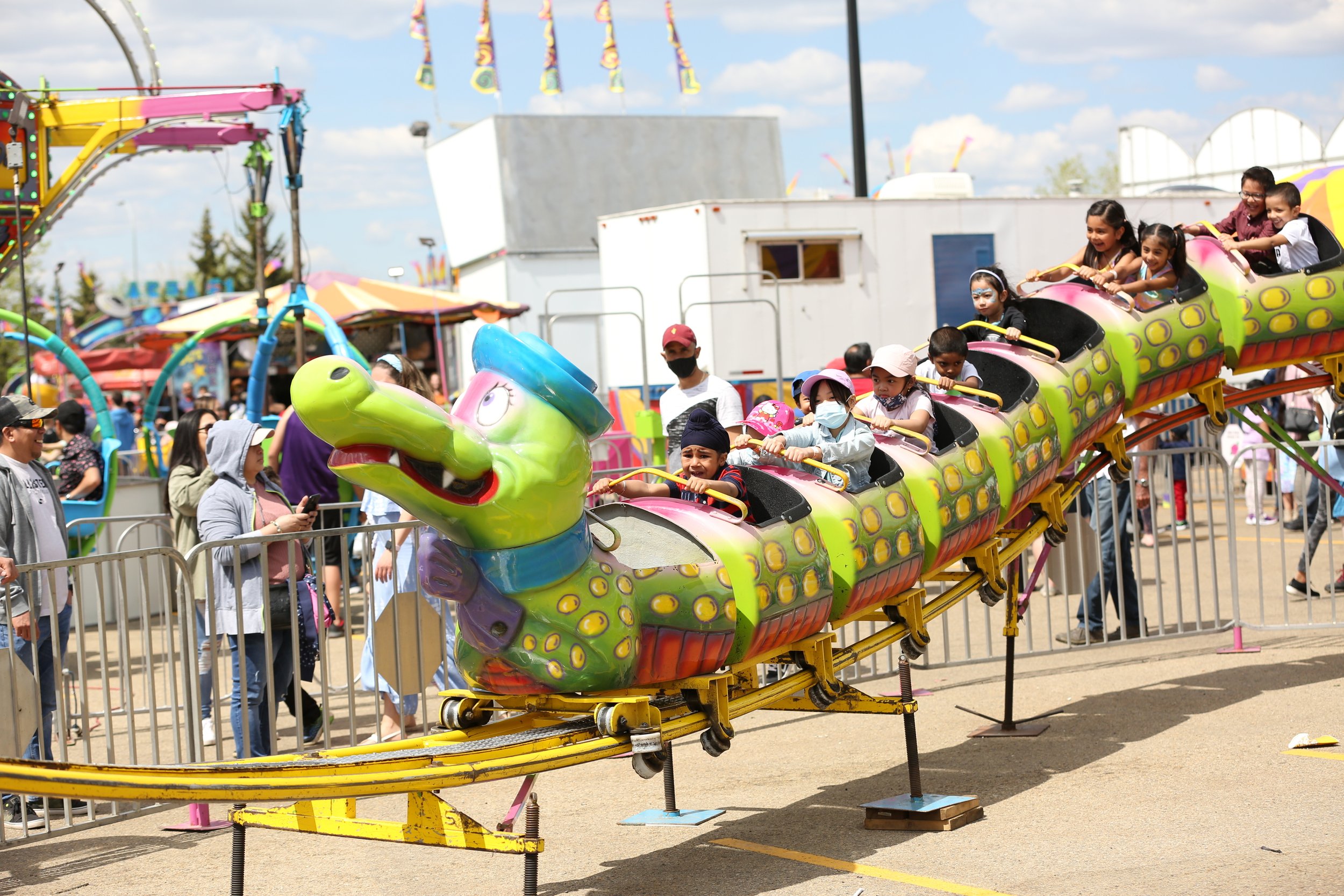 carnival3.jpg