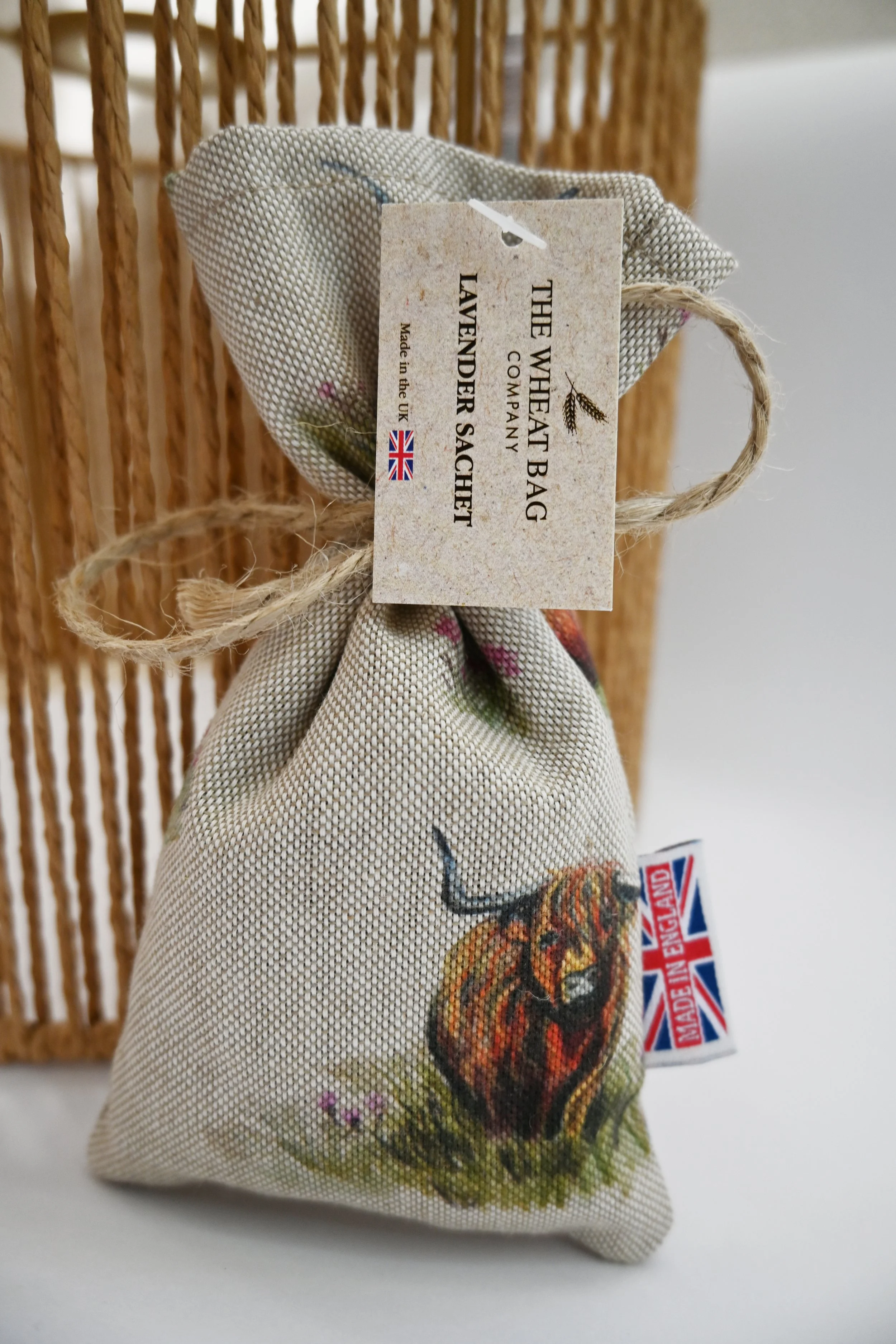 Sachet Cw.jpg
