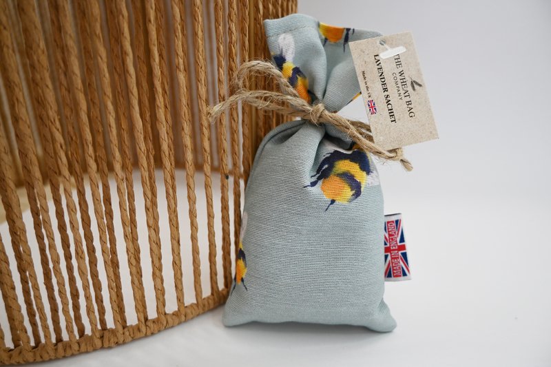 Sachet Bee.jpg
