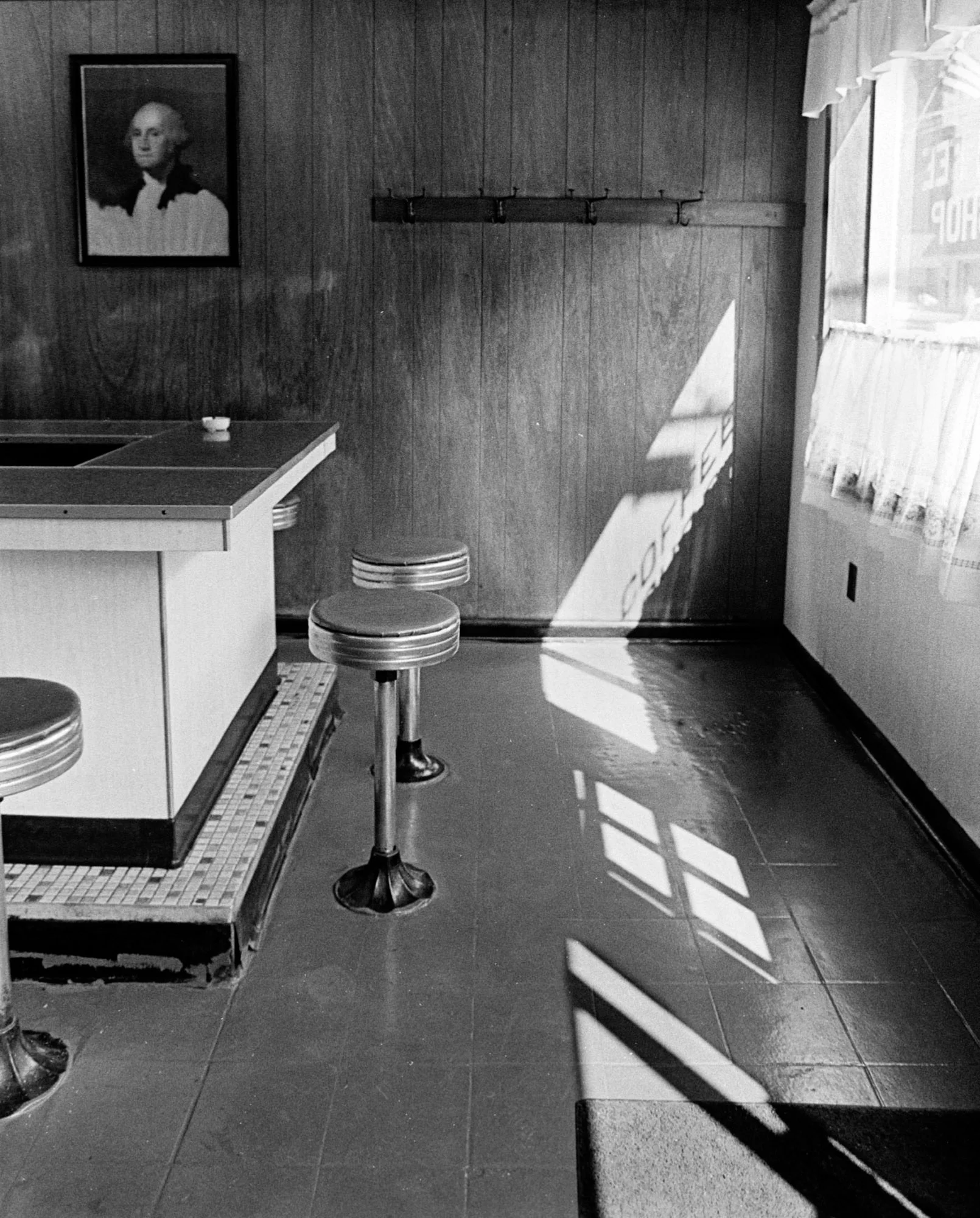 “War Coffee Shop, McDowell County.” (Photo by F. Brian Ferguson/GroundTruth)