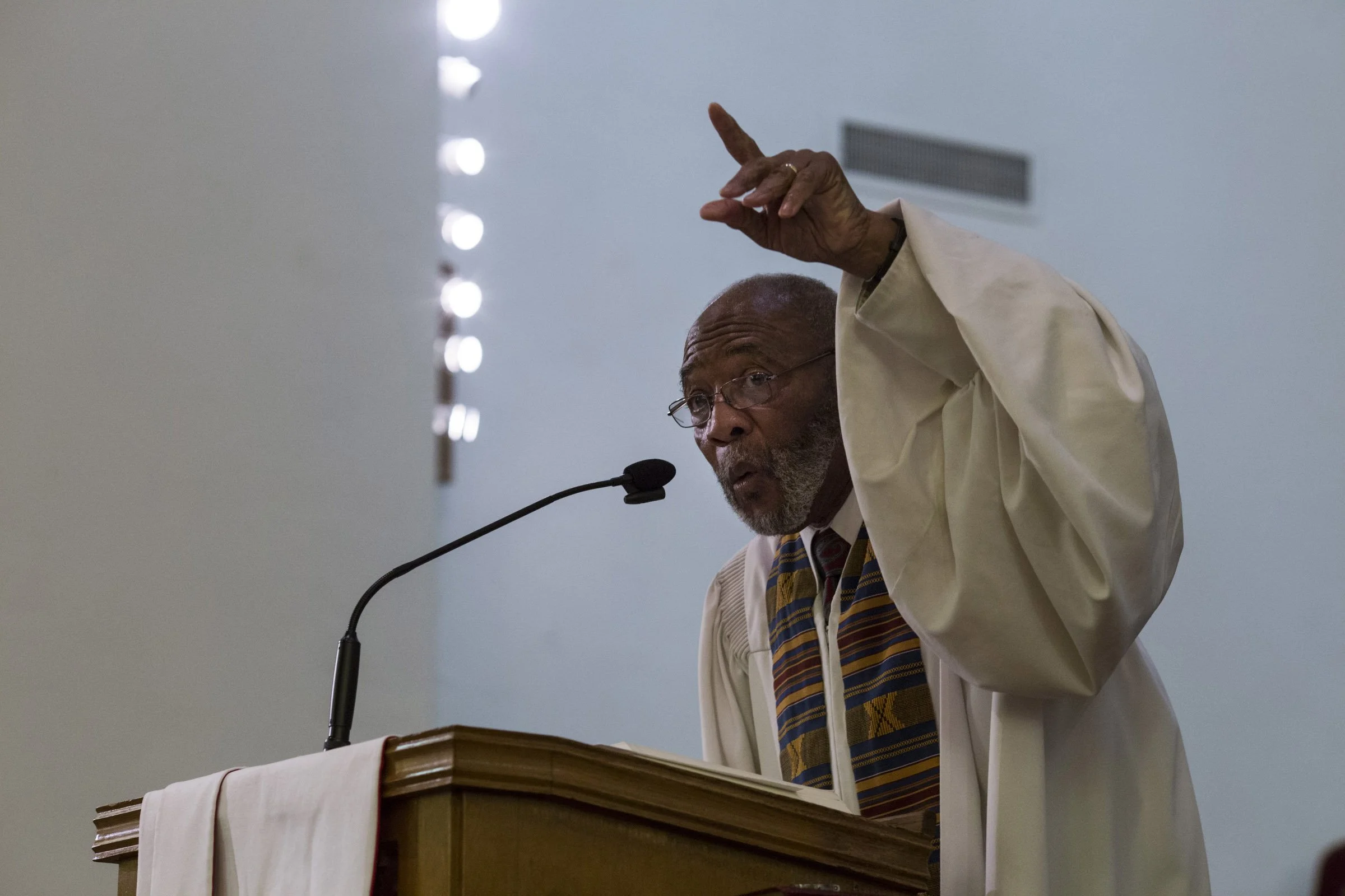  Dr. Amos C. Brown gives a sermon at the Third Baptist Church, where is the pastor, in the Fillmore district of San Francisco, California, on Sunday, November 5, 2017. (Photo by Brittany Greeson) 