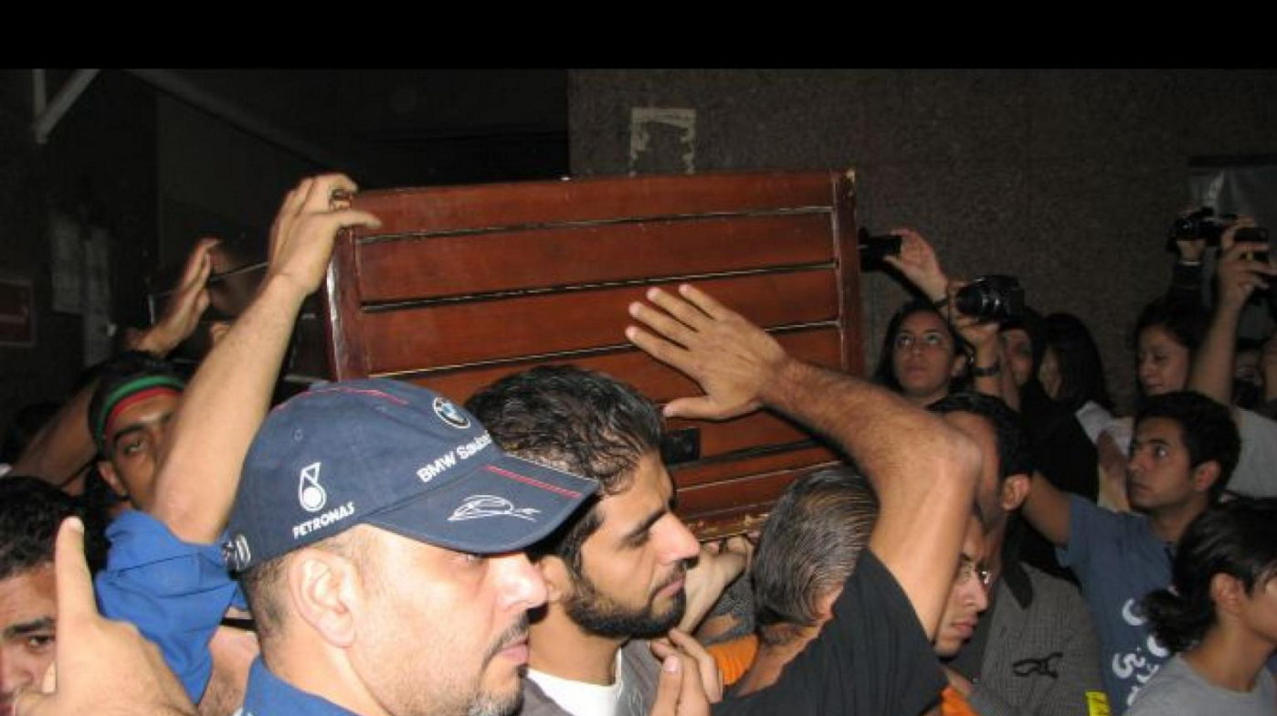 Thousands rally for alleged torture victim Essam Atta