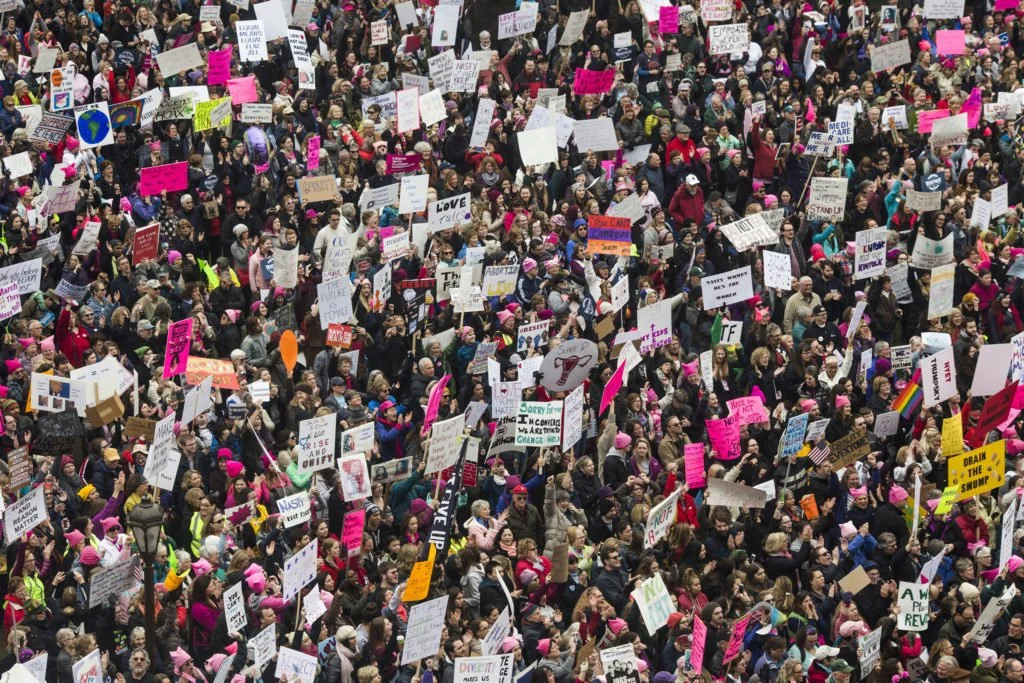 Thousands of Michiganders flock to Women’s March on Lansing