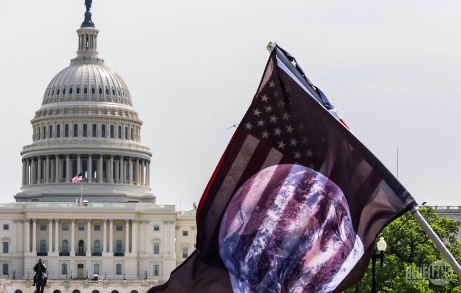 How free assembly counters attacks on press freedom