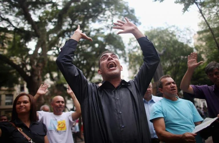 Evangelicals challenge Catholic Church’s dominance in Brazil
