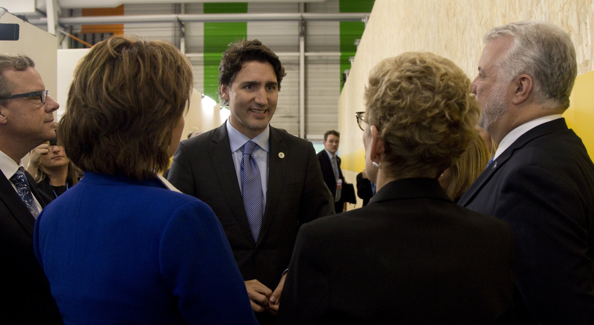 Canada’s new prime minister signals climate change policy shift at COP21