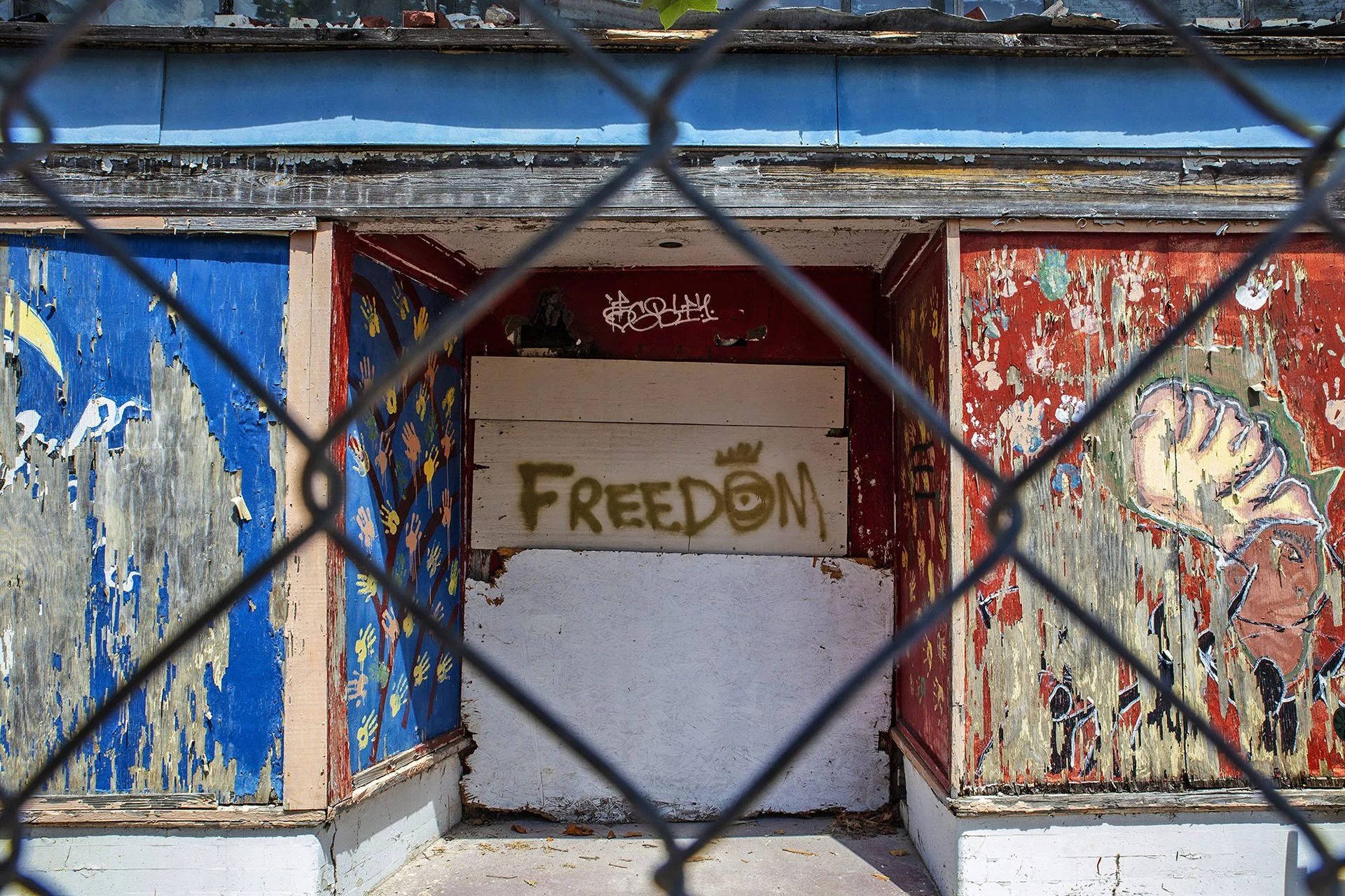 Graffiti is seen in the 300 block of Farish Street in Jackson Wednesday, June 27, 2018. (Photo by Eric J. Shelton/GroundTruth)      