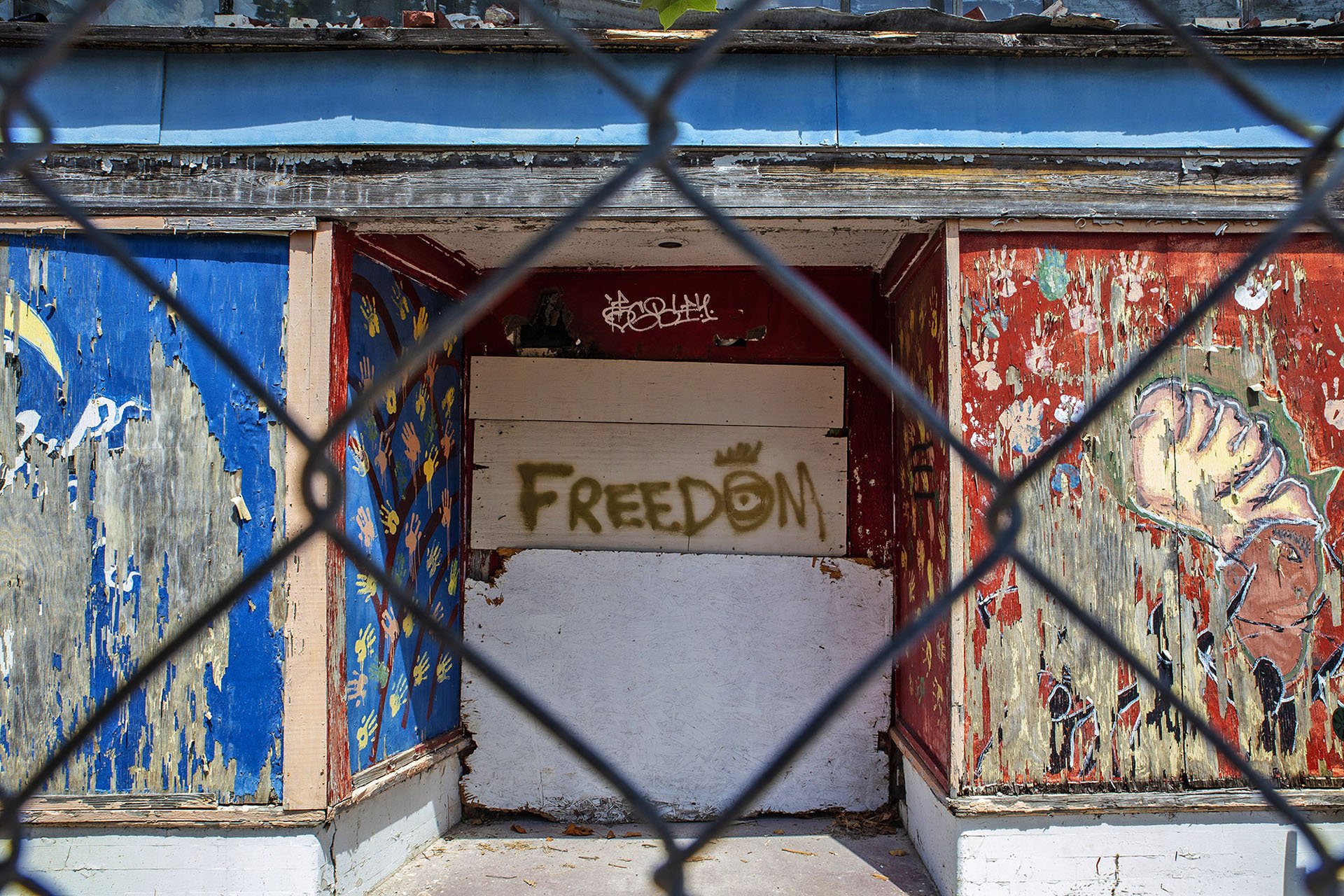  Graffiti is seen in the 300 block of Farish Street in Jackson Wednesday, June 27, 2018. (Photo by Eric J. Shelton/GroundTruth) 