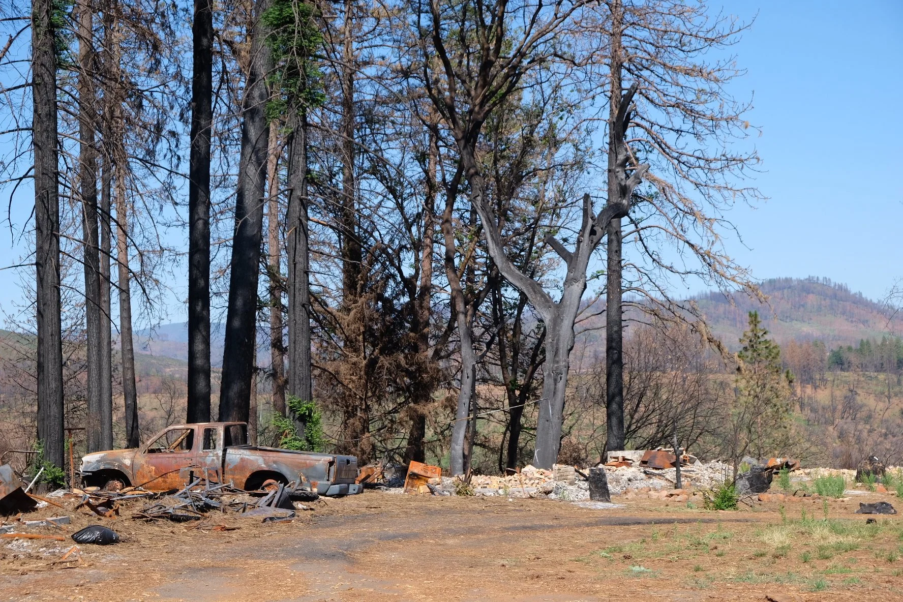 Life in Paradise: A deadly wildfire raged. Then the pandemic hit.