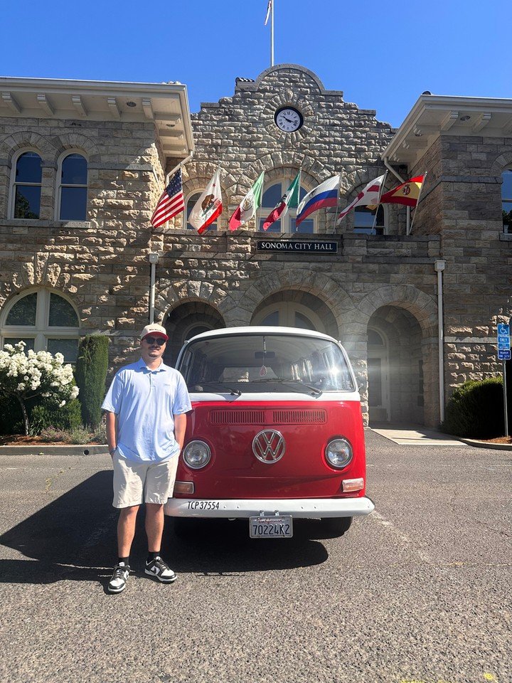 Guess what delight Ronny brought to our recent guests at West Wine Tours? A perfect 10/10 fun experience! If you&rsquo;re dreaming of unique travel experiences in the beautiful Sonoma or Napa valleys, why not hop on board for one of our private tour 
