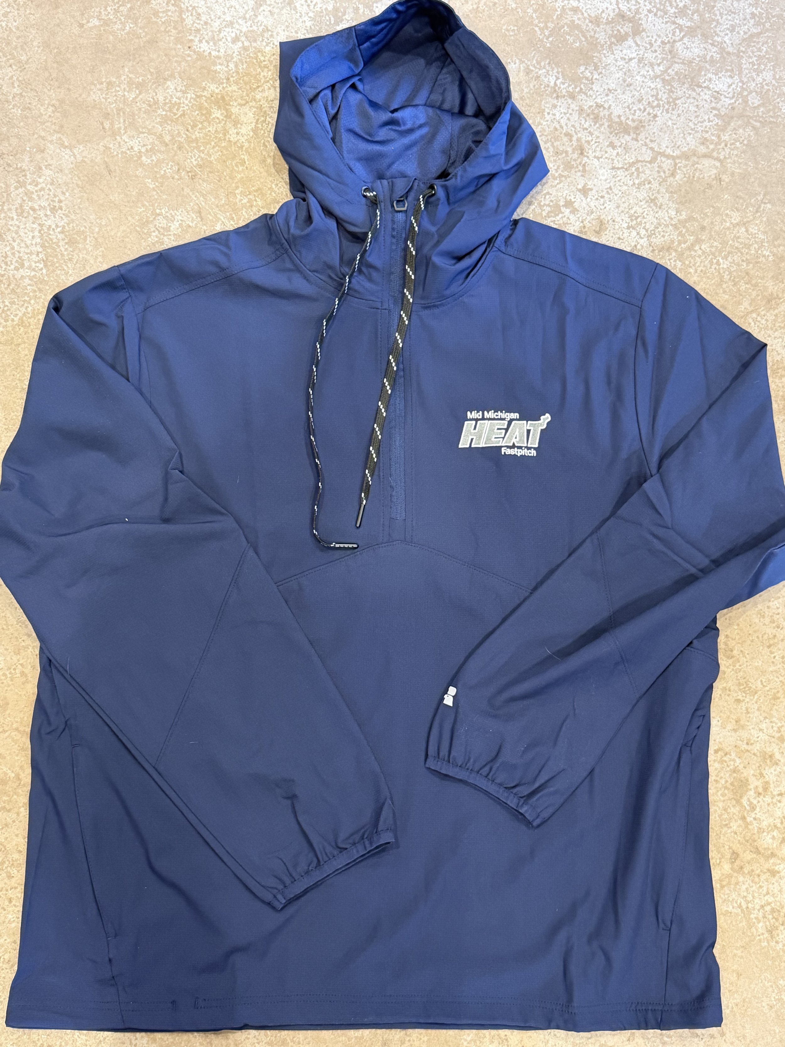 Russell Athletic 1/4 zip pullover Unisex sizing