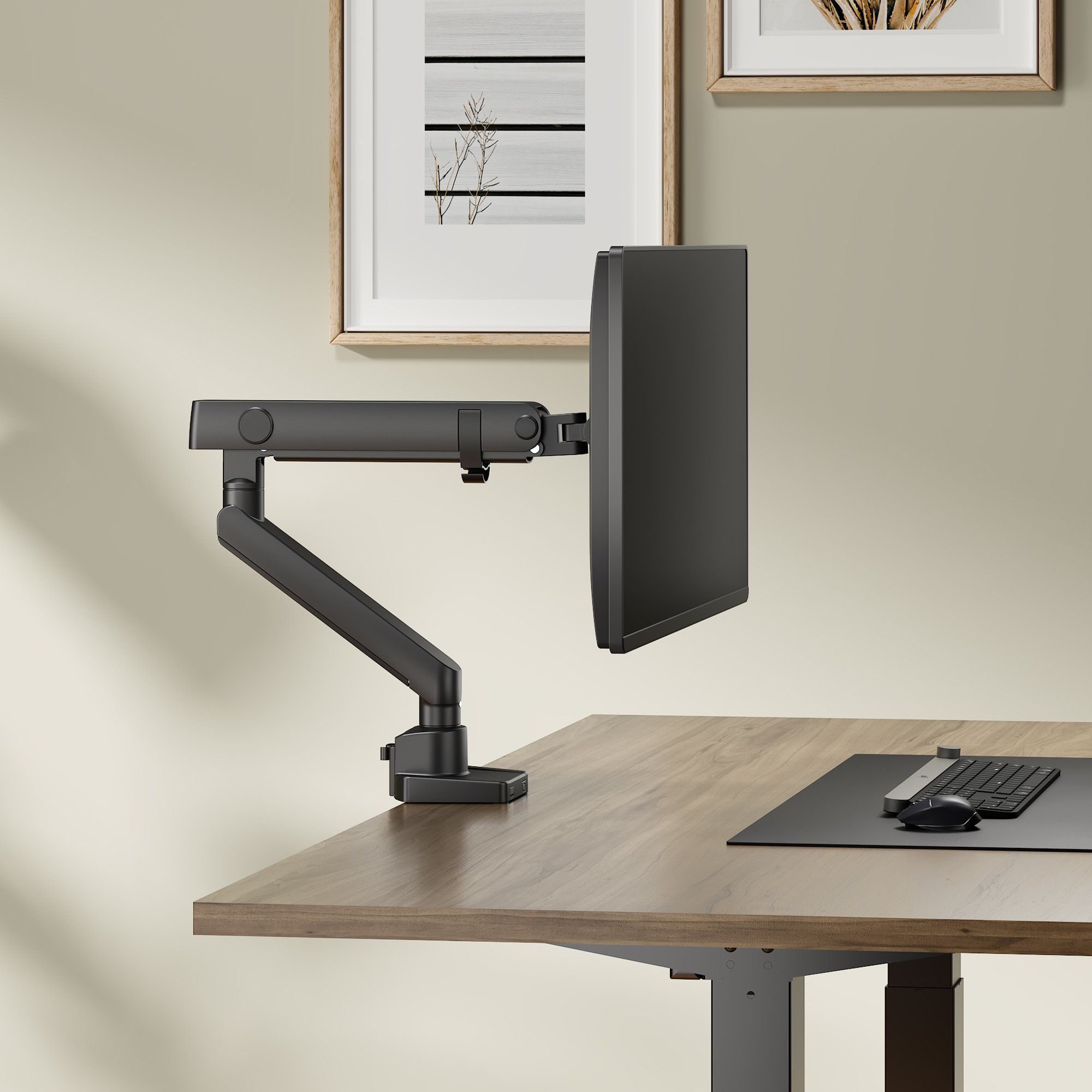 HYDRA1B v2 lifestyle 3 2000x2000.jpg
