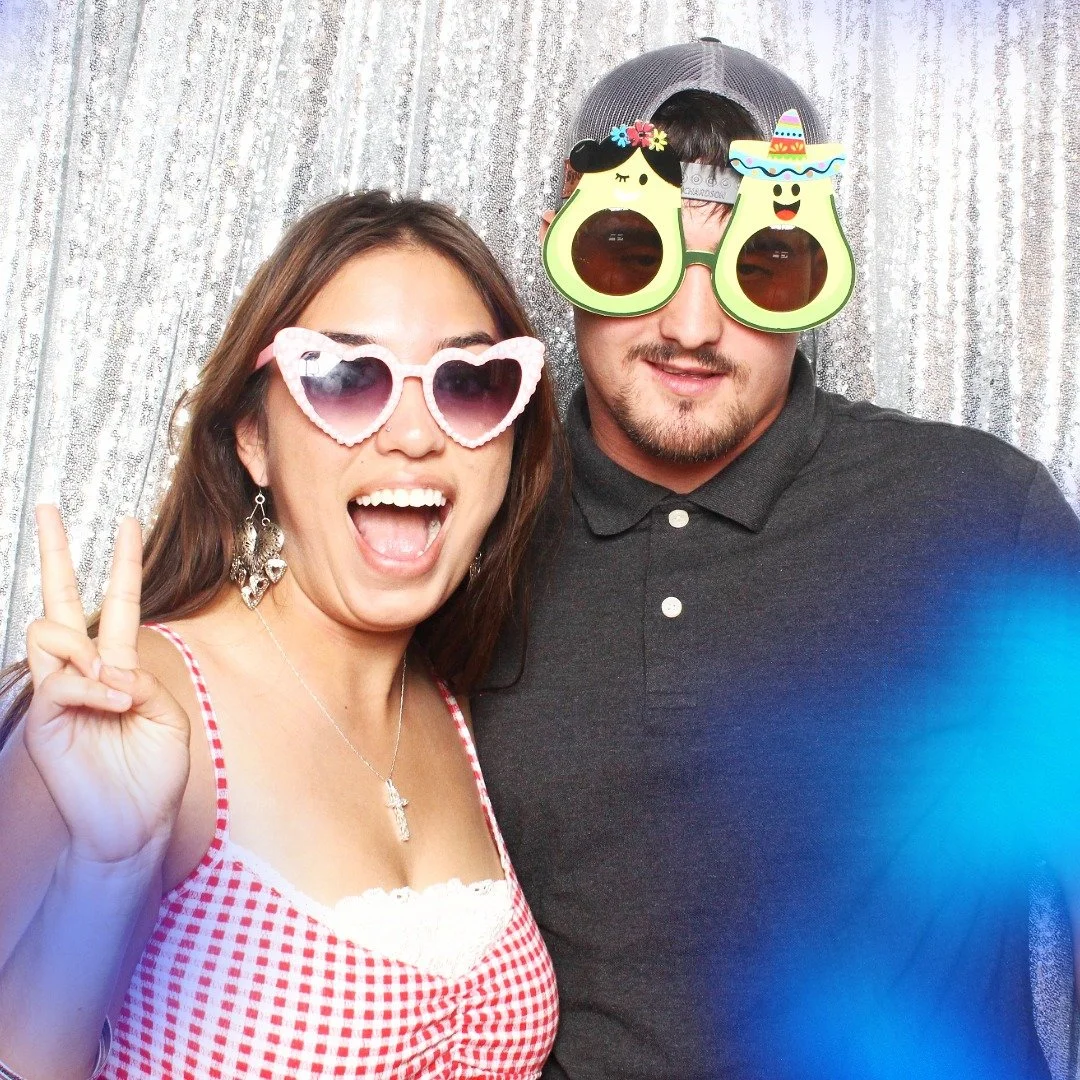 🎉 Happy Friday from Clik Photo Booth! 🎉

Kick off your weekend with fun memories in the making! Whether you're celebrating a wedding, birthday, corporate event, or just a fantastic Friday, our photo booths are here to capture all the laughter and s