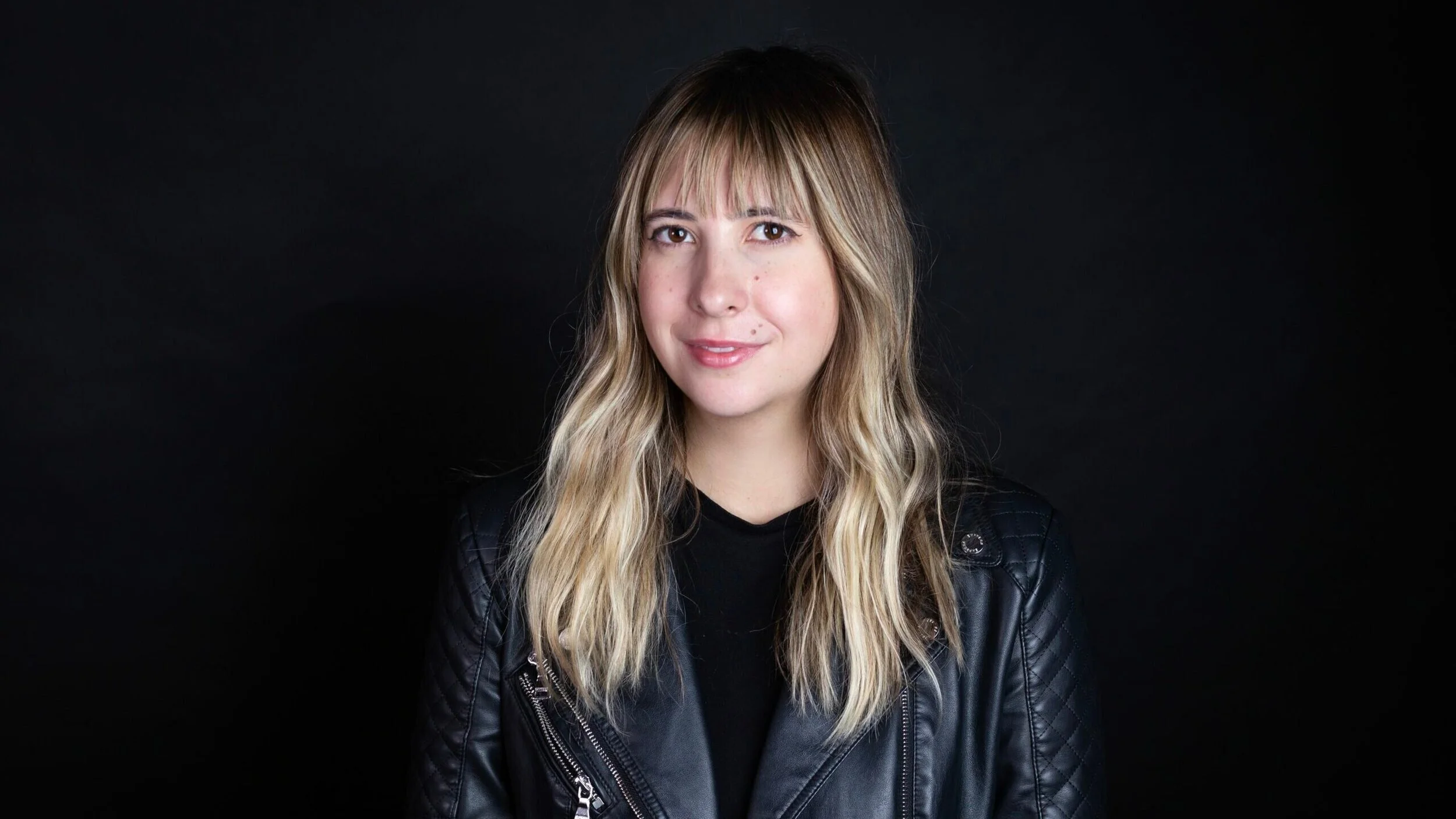 Taren-Smith-Headshot-scaled-e1648126593882-2.jpg