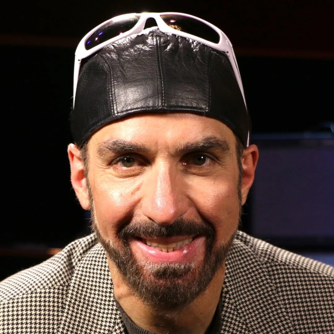1080x1080-BobbyBorg.jpg