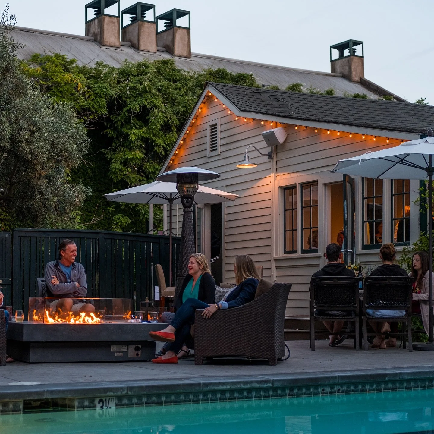 Whether you work in the wine industry or not, we all feel the harvest buzz. 🍇

Join us for the kind of evening that reminds you why you joined HSNV &mdash; familiar faces, local wine, and that laid-back Napa magic, @sthelenaca style!

We&rsquo;ll ha