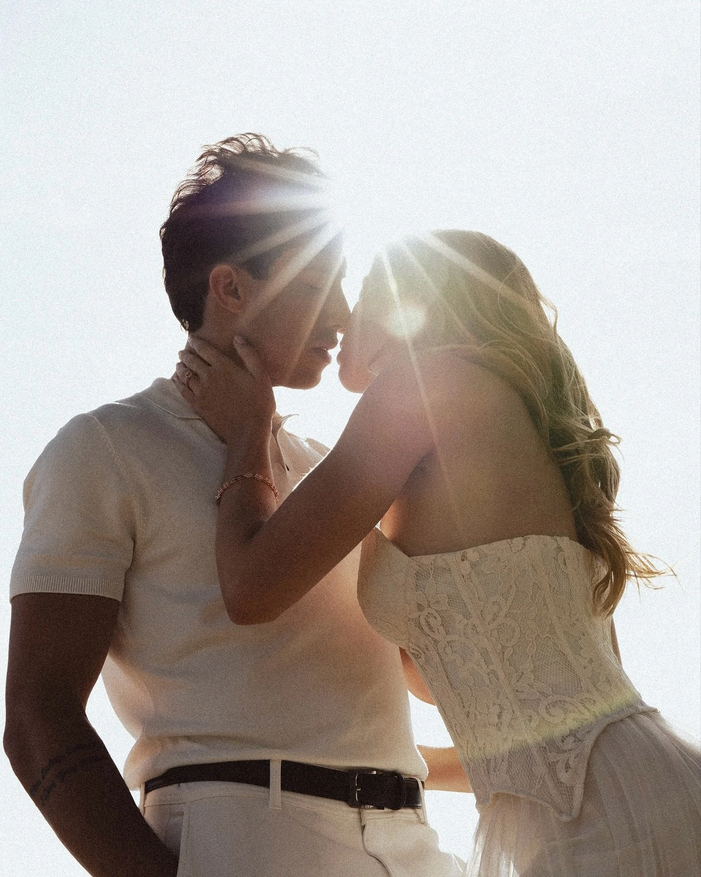 It felt like a movie, and L&amp;M were the main characters pt.1 🦢✨

london photographer, uk cinematic photographer, couples photographer uk, london wedding photographer, storytelling photographer uk, engagement photographer london, wedding photograp