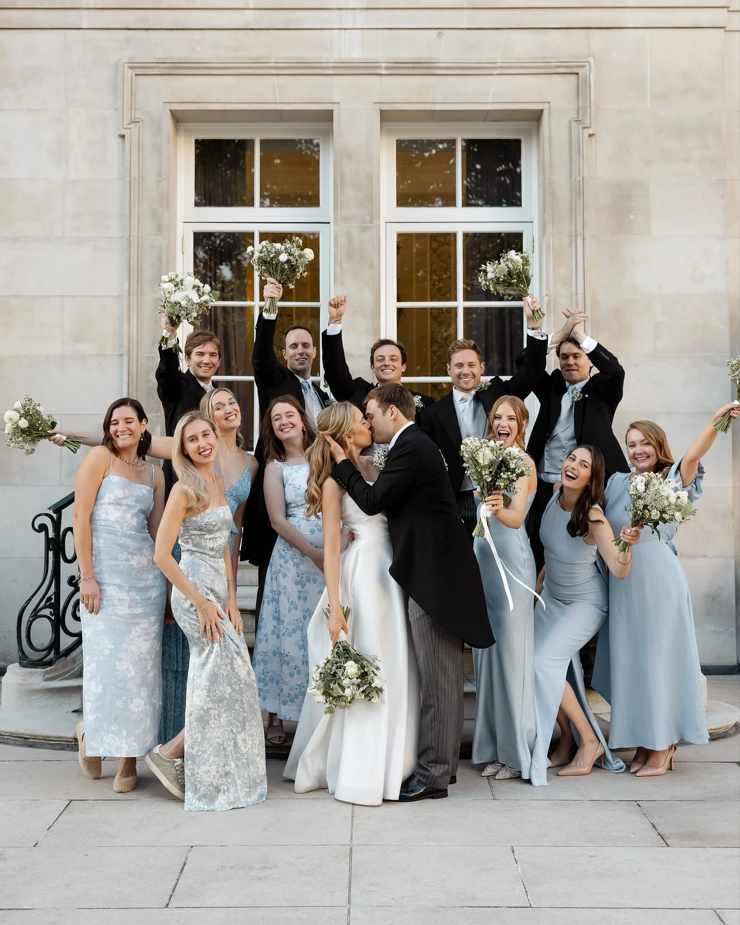 A moment for the wedding party ✨
The joy of celebrating with your closest people&hellip; the kind of memories that stay warm in your heart for years to come 💛

venue: @royalautomobileclub 

london wedding photographer, uk wedding photographer, uk ci