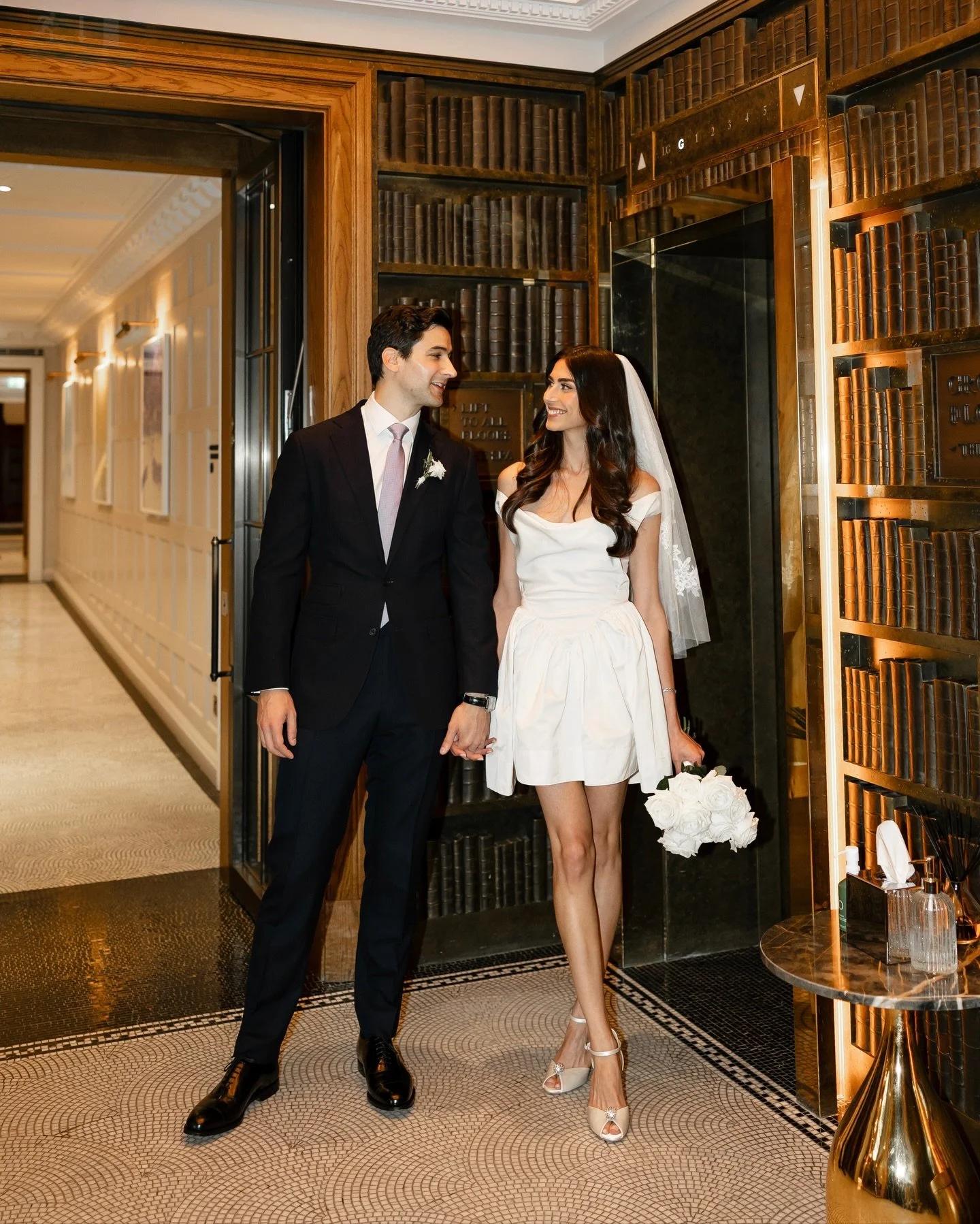 Yasmin &amp; Michael 🦢🥂
The sweetest celebration with their closest family and friends. A day focused entirely on connection, love, and the kind of moments that stay warm in your heart for years to come!

Getting ready: @belmondcadogan 
Ceremony: @