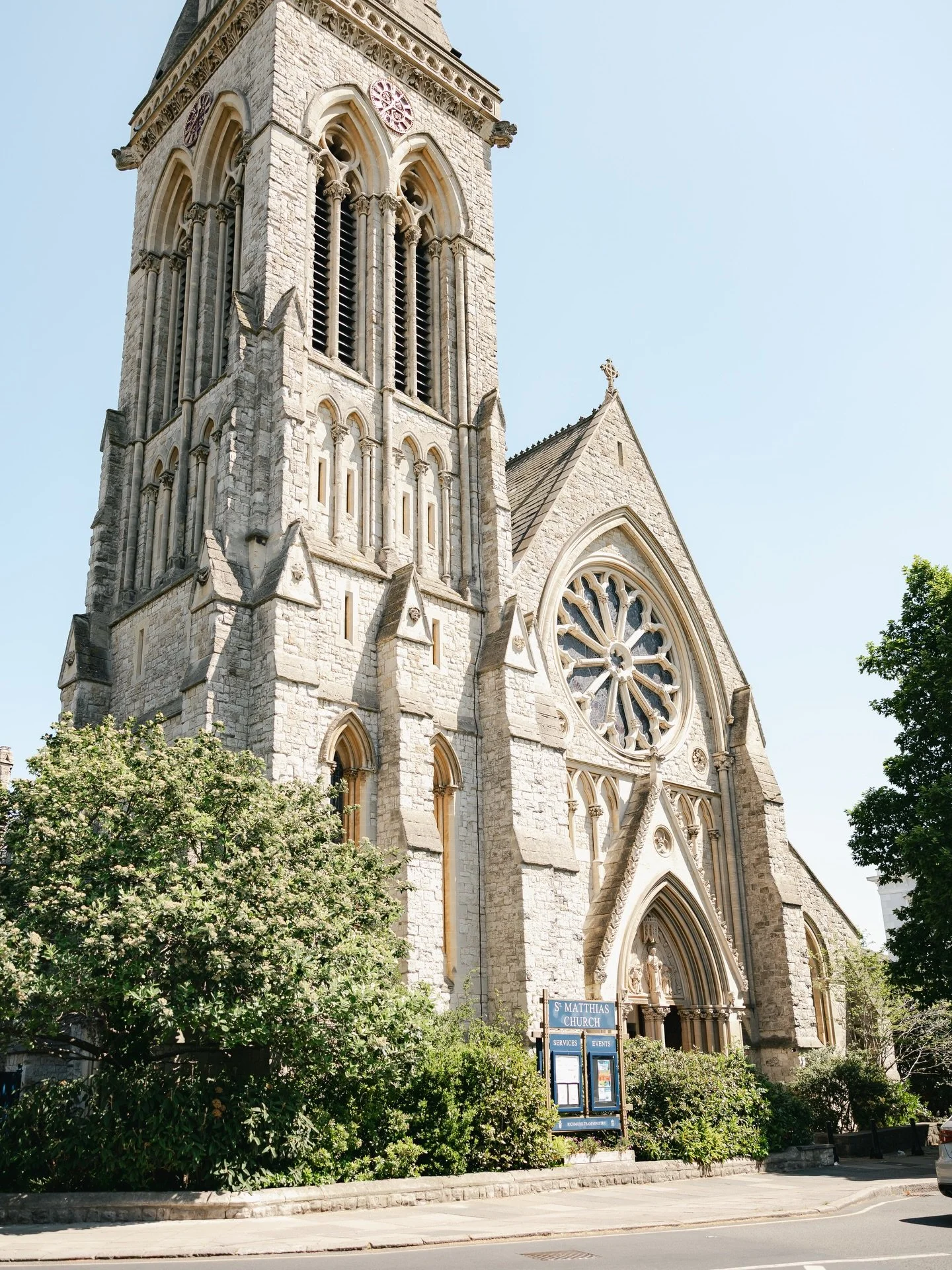 January has finally passed, and I&rsquo;m counting down to spring weddings, glowing light, and days that stretch a little longer ✨💗

london wedding photographer, uk wedding photographer, film wedding photographer, england wedding photographer, docum