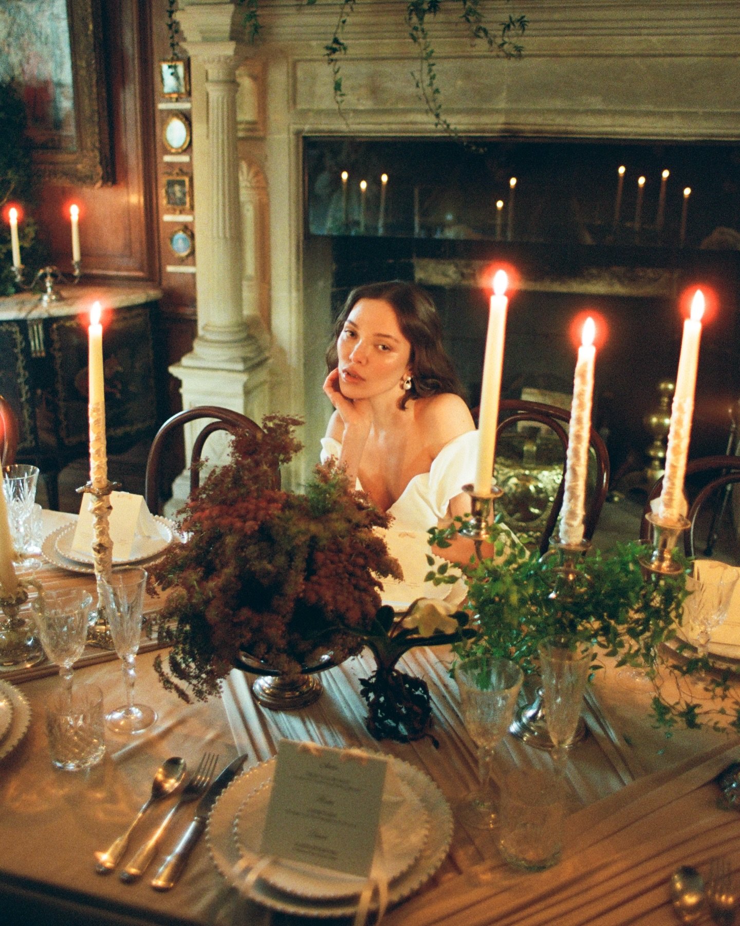 Spent the most magical day practicing film photography at Sudeley Castle and working alongside such an incredible team of creatives ✨

Such an intimate and beautifully atmospheric setup! There&rsquo;s so much more to share from this shoot, but I want