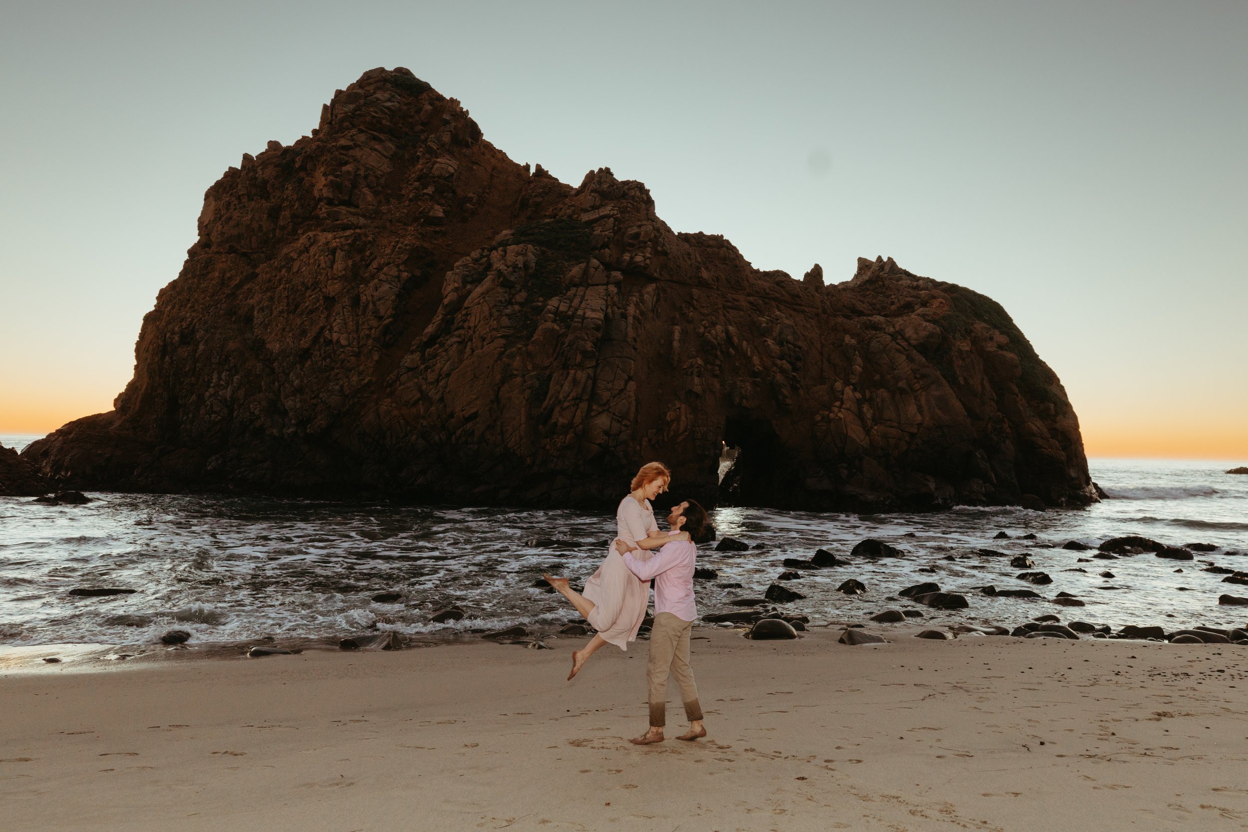A Pfeiffer Beach Proposal at Big Sur’s Keyhole Arch