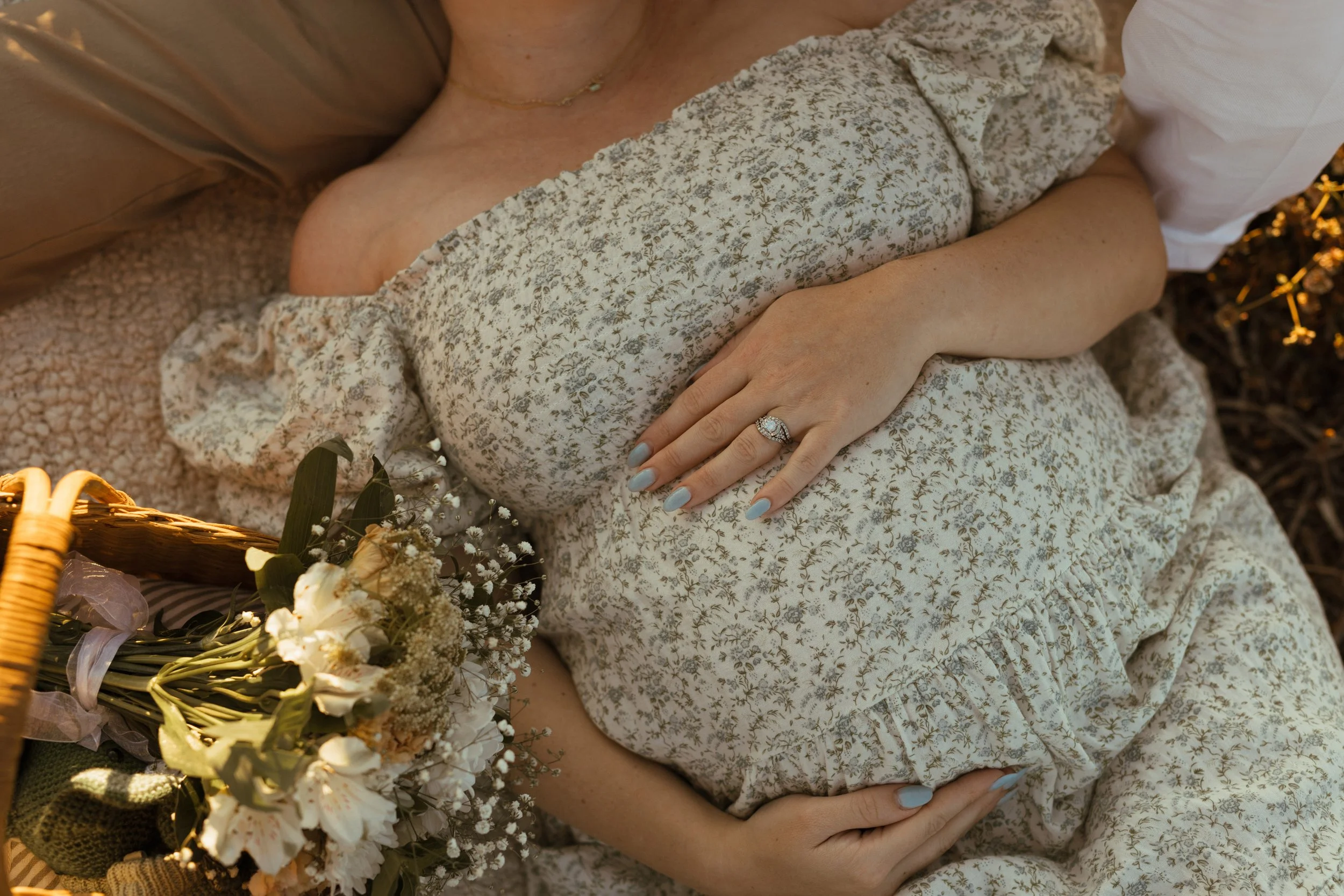 carmel by the sea maternity session