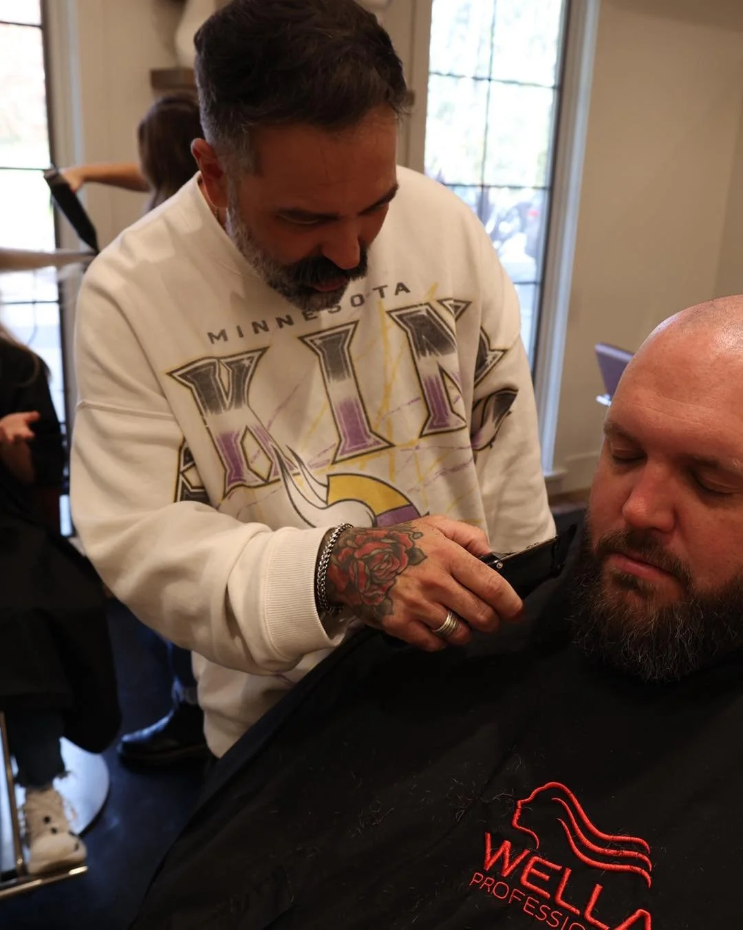 Gentlemen, this one&rsquo;s for you.

From clean fades and classic men&rsquo;s cuts to beard trims and shaping, our stylists at Salon Brad know that the small details make a big difference. A fresh cut and well-groomed beard can completely elevate yo