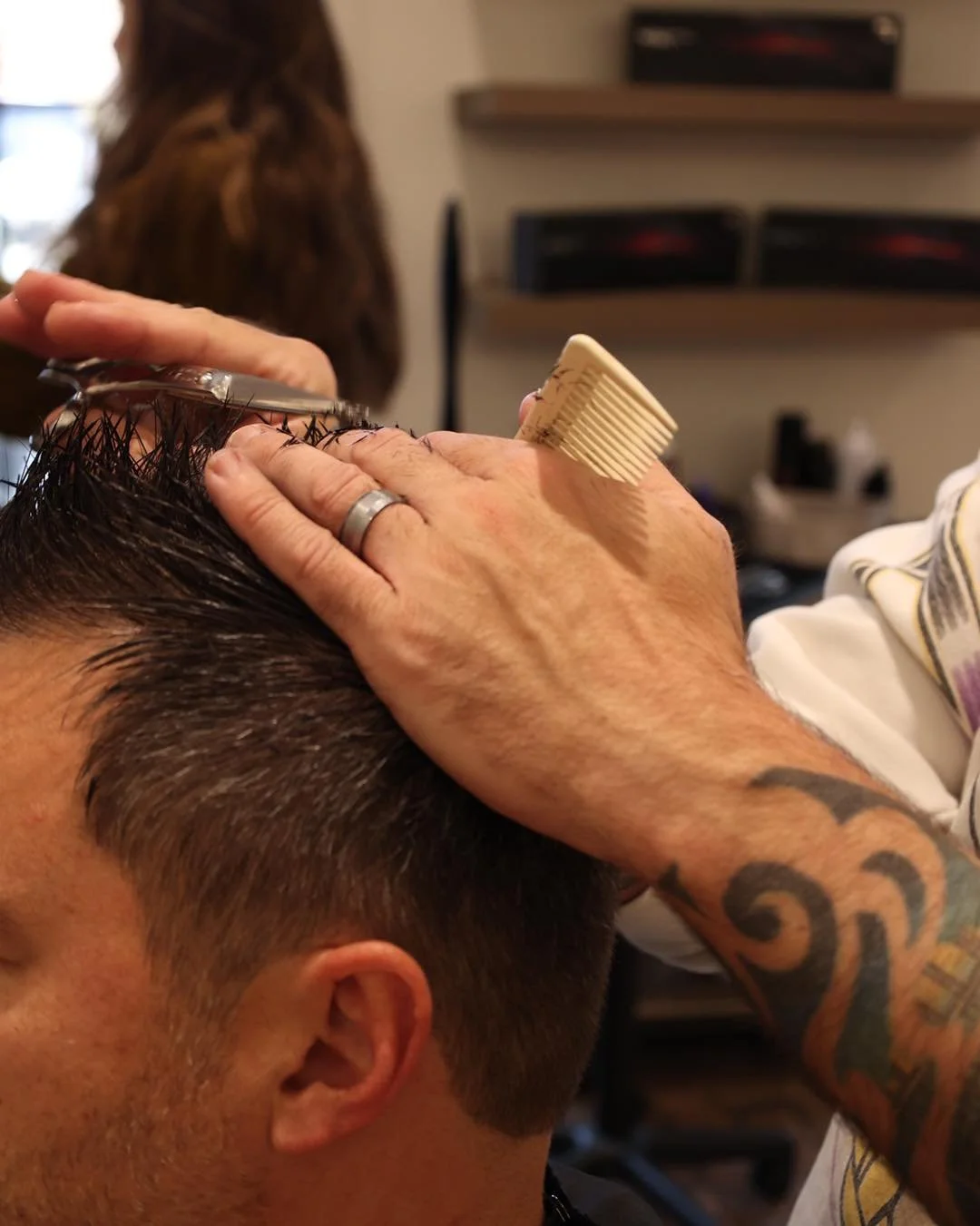 Spring and summer fill up fast.

As the seasons change, so do schedules, weddings, vacations, events, and everything in between. If you know you&rsquo;ll want your hair looking its best, now is the time to book ahead.

Secure your spring and summer a