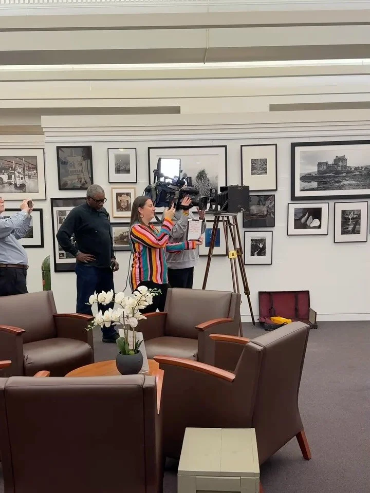 Started off my morning with a strong cup of coffee and @midwestlargeformatasylum as @wgnnews joined us at @chicagoculturecenter for a segment of Around Town with @ana.belaval, talking about The Big Picture exhibit and today&rsquo;s opening reception 