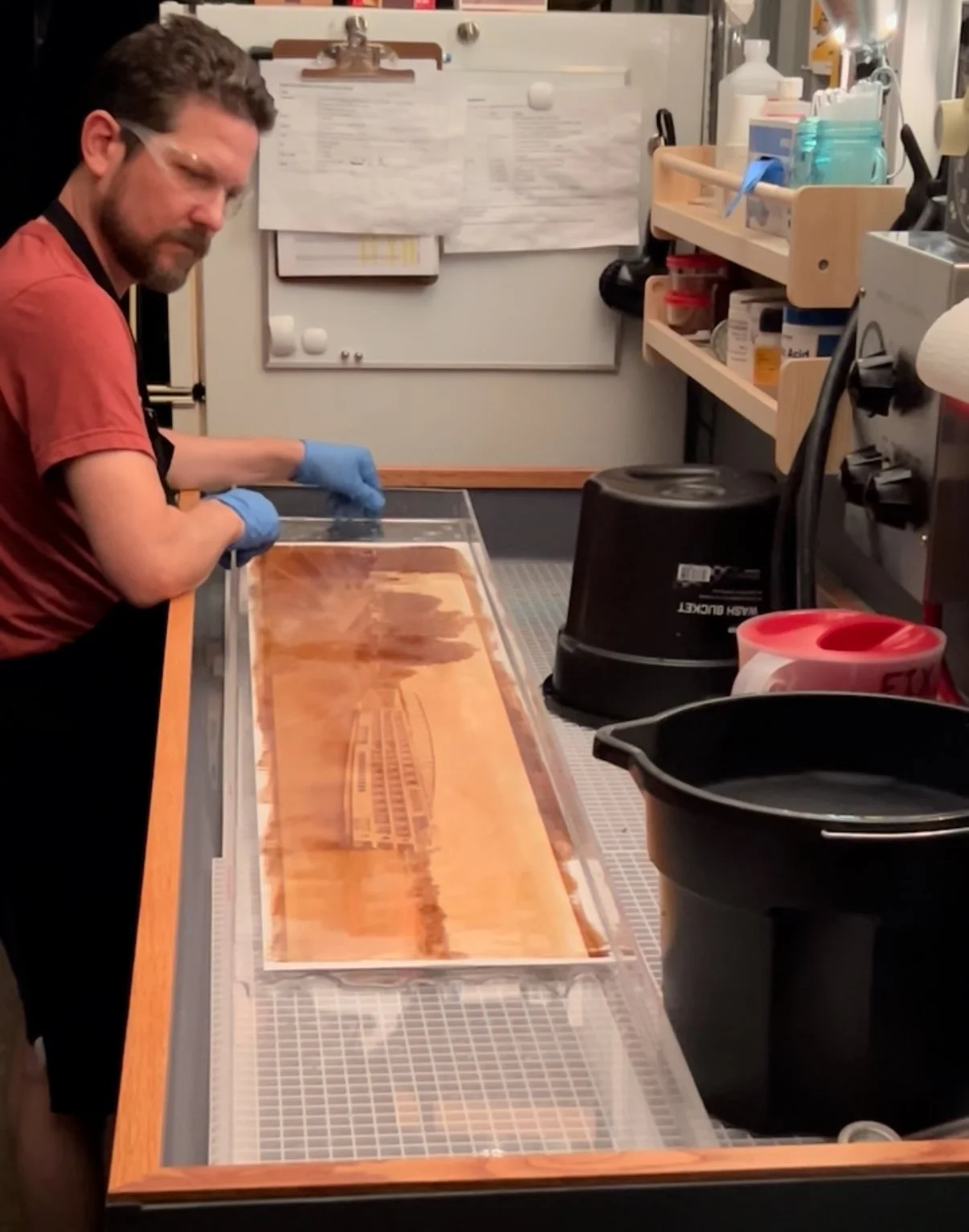 Rinsing a Vandyke Brown Cirkut print