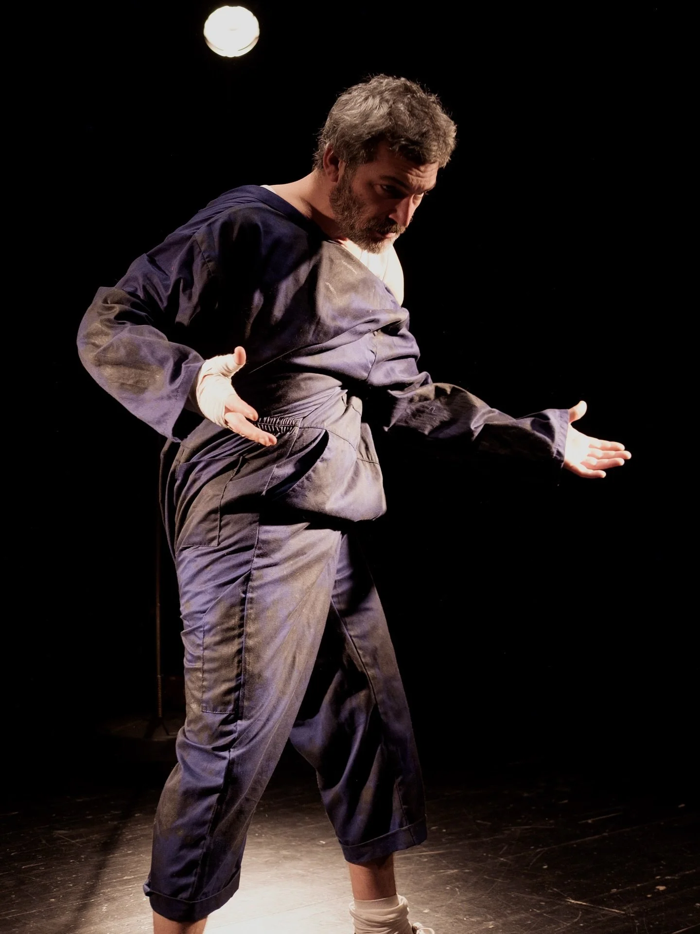 📅 Segnate la data: martedì 16 settembre!
BOXEUR torna a combattere sul palco del @fringe_milano_off_festival 🥊🔥
📍 Fondazione AEM – Piazza Po, 3, Milano
🕢 Ore 19:30
Dopo l’adrenalina di Avignone, il ring si sposta a Milano pe
