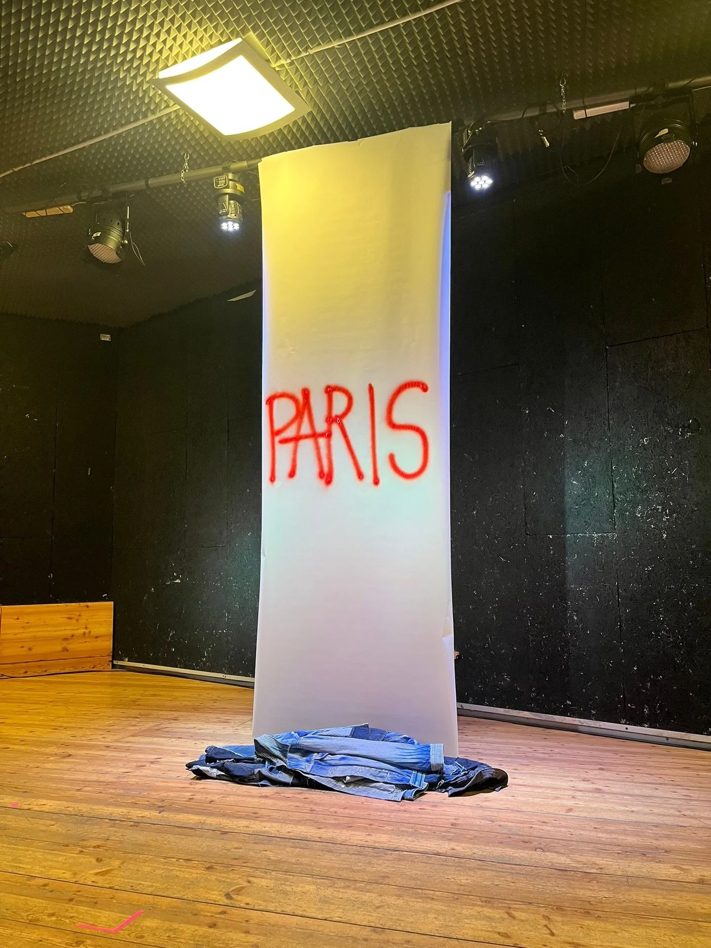 La Societ&agrave; dei Ribelli torna a vibrare tra le pareti del Molin de Portegnach per la sua seconda replica.
Un luogo che amplifica la memoria, la lotta e i desideri di chi, nel 1871, ha osato immaginare un mondo diverso.

Grazie di cuore a Sorgen