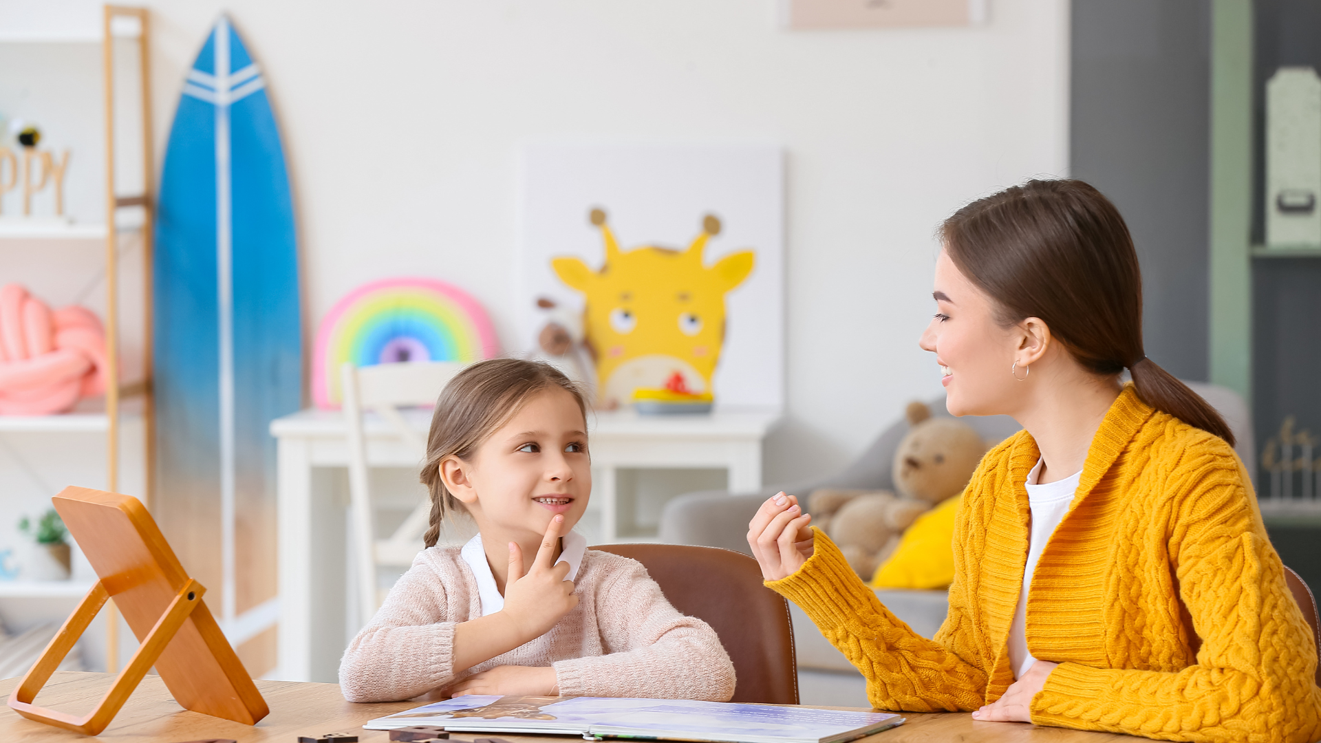 Cream and Pink Pastel Playful Welcome Youtube Channel Intro Video.png