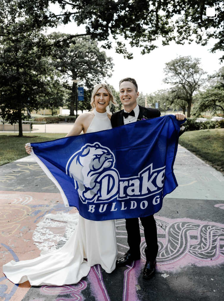 Love is in the air! There's something special about a Drake University love story. 💙💙💙