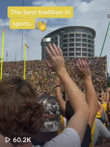 The Hawkeye Wave returns. #uiowa #traditions #collegesports