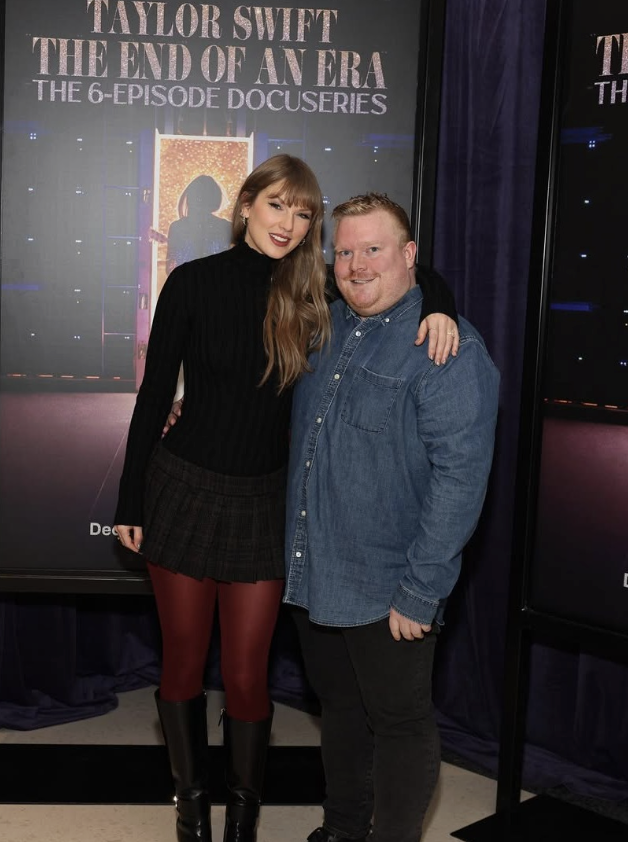 Bulldog pride moment! Drake alumnus and Senior Music Editor at @people Jeff Nelson, JO'13, recently got a sneak peek of Taylor Swift’s new docuseries, which pulls back the curtain on one of the most iconic tours of all time: The Eras Tour.