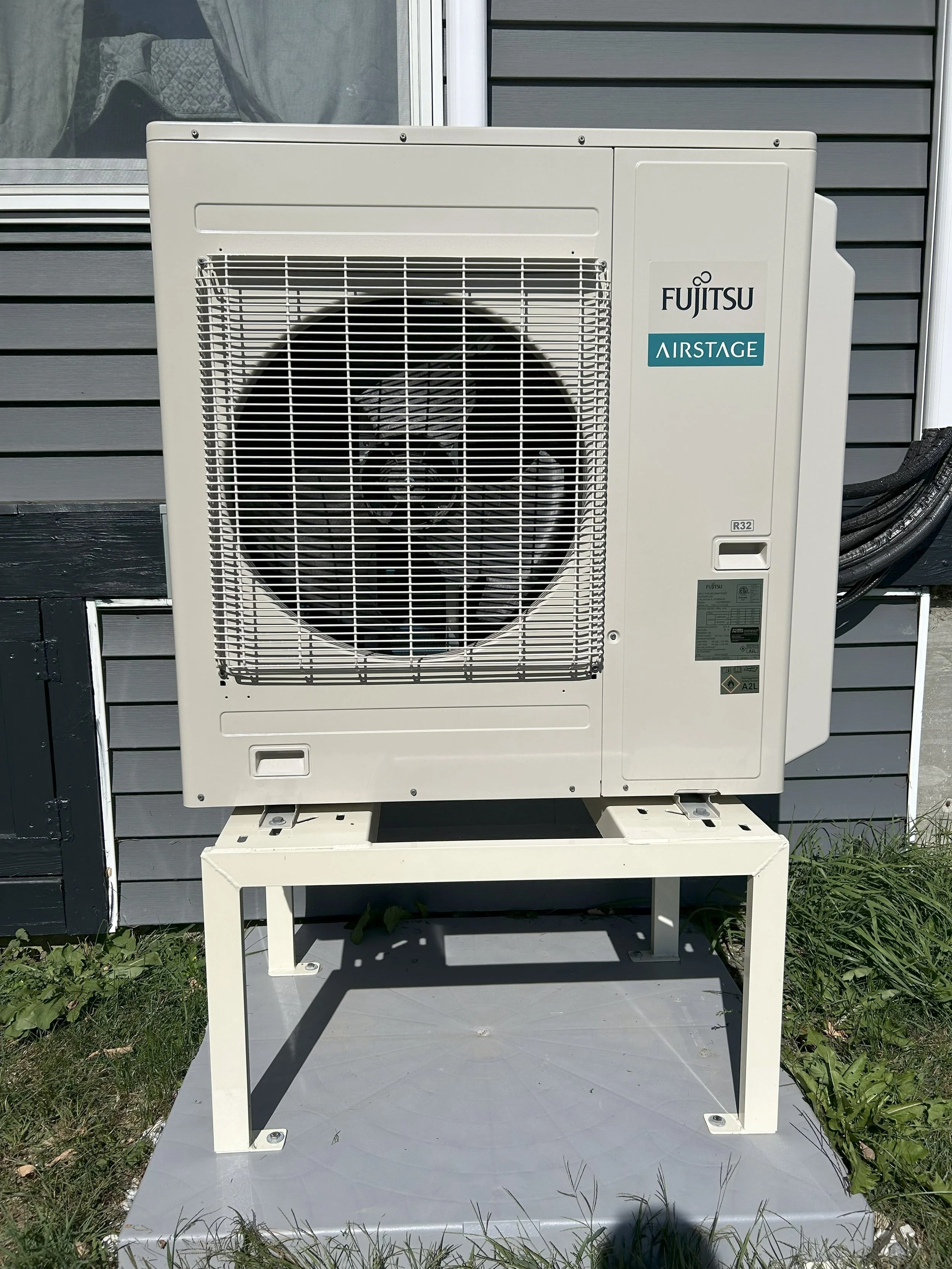 Reut Outside Unit.jpg