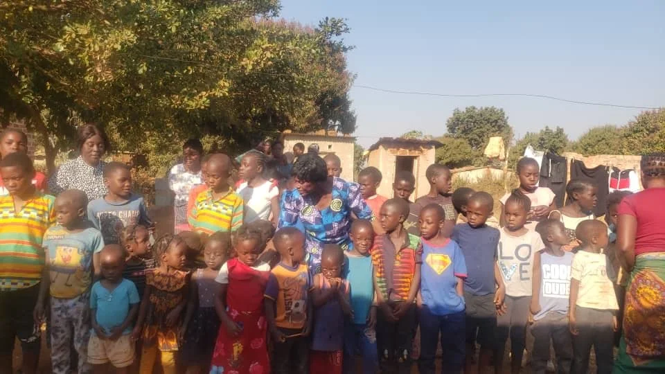 MEALS AND SHOWING CARE